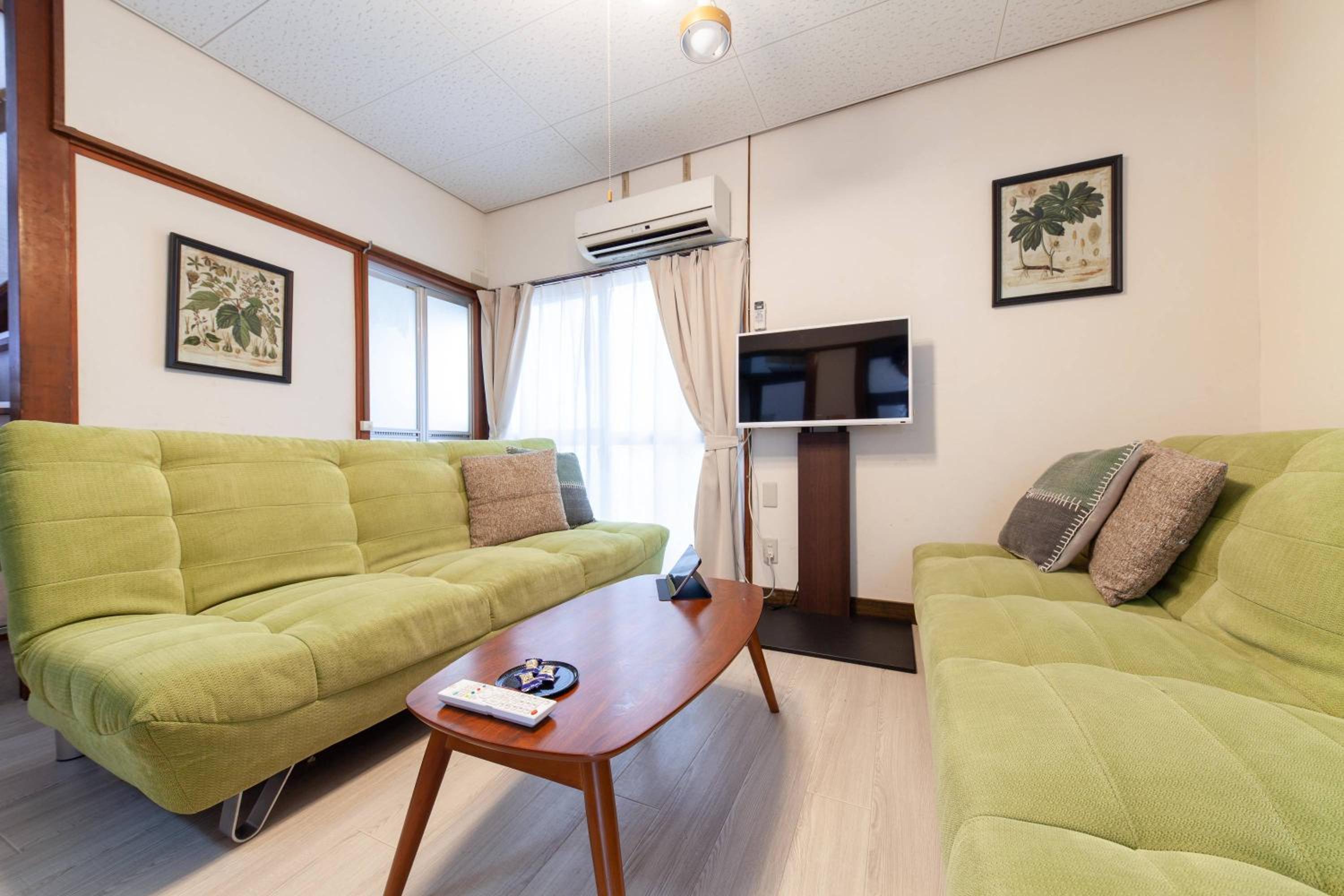One-Bedroom House photo 2