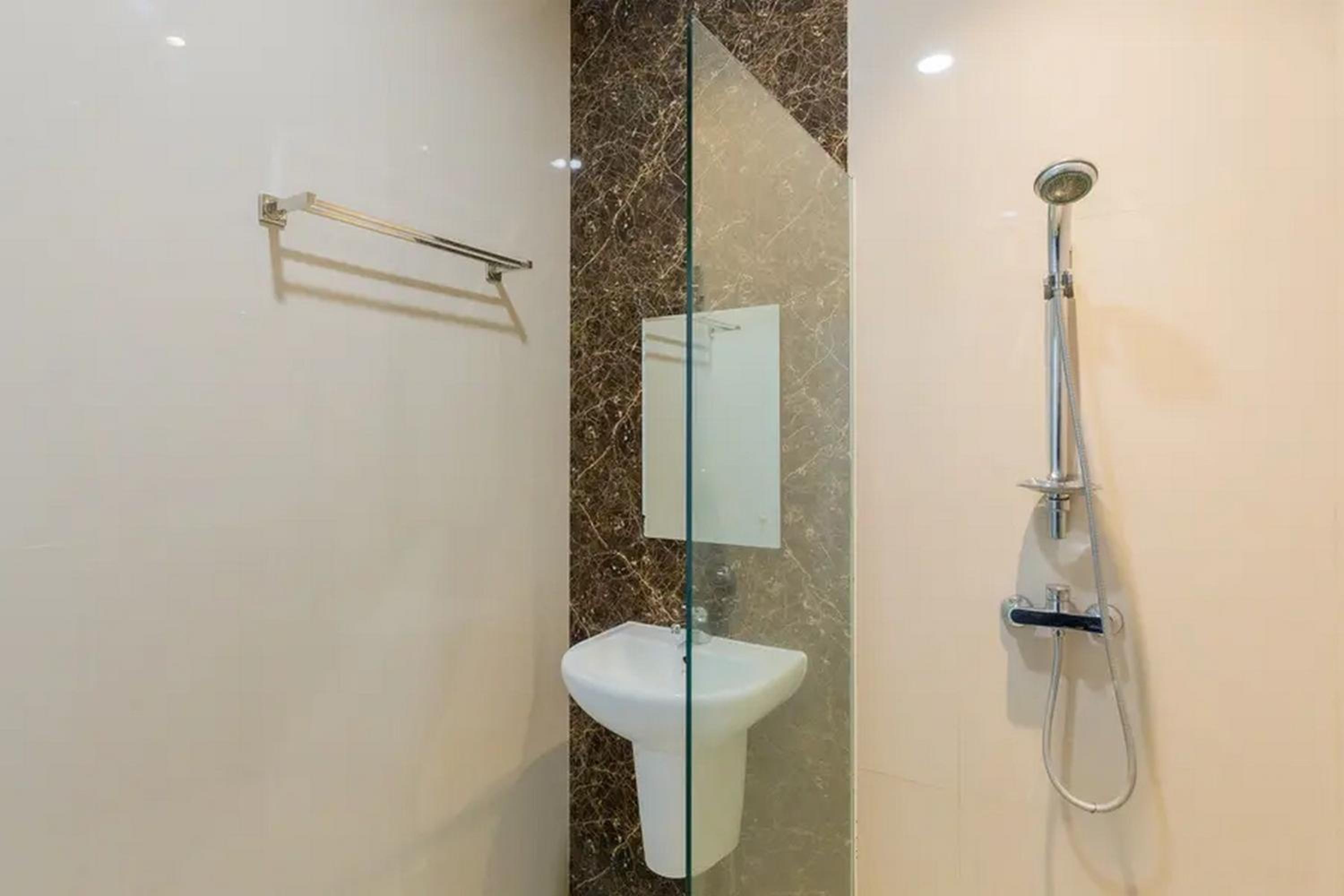 Superior Twin Room - Photo 9
