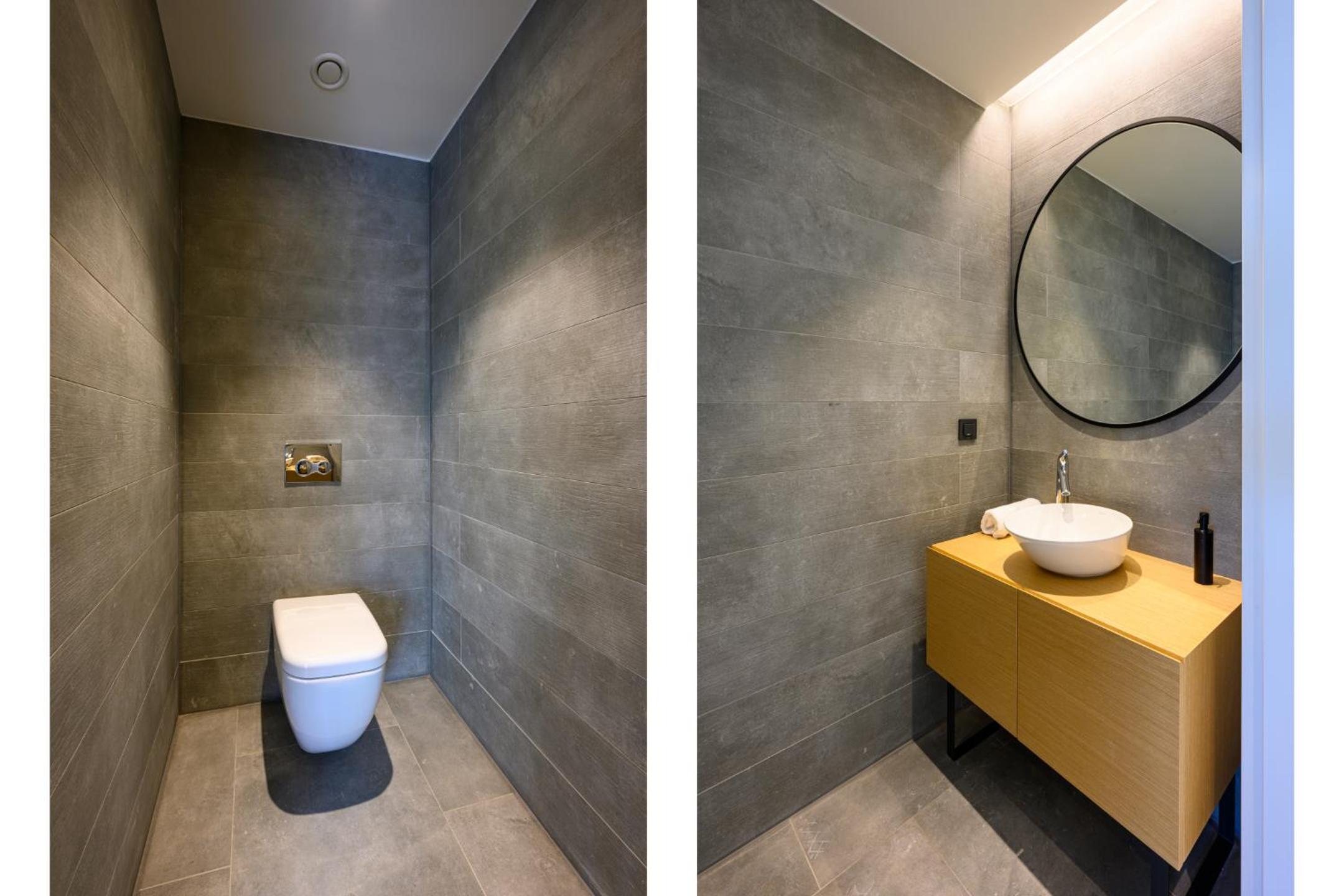 Two-Bedroom Apartment with City View photo 2