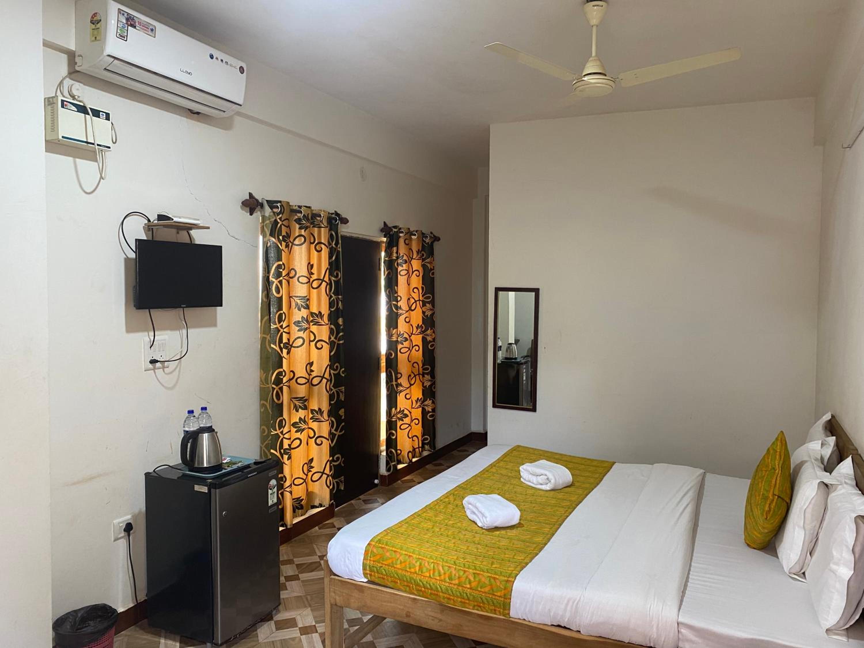 Queen Room With Balcony photo 3