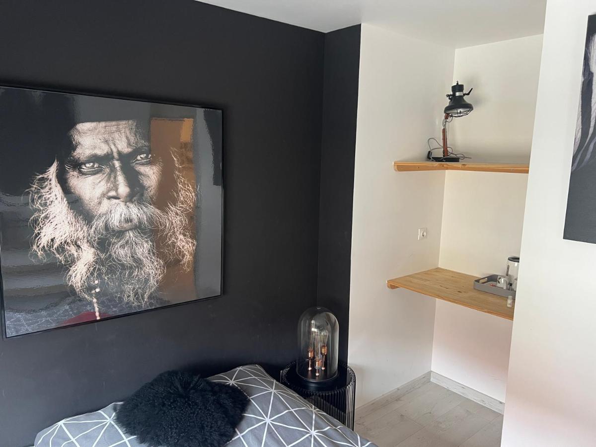 Standard Double Room with Shared Bathroom