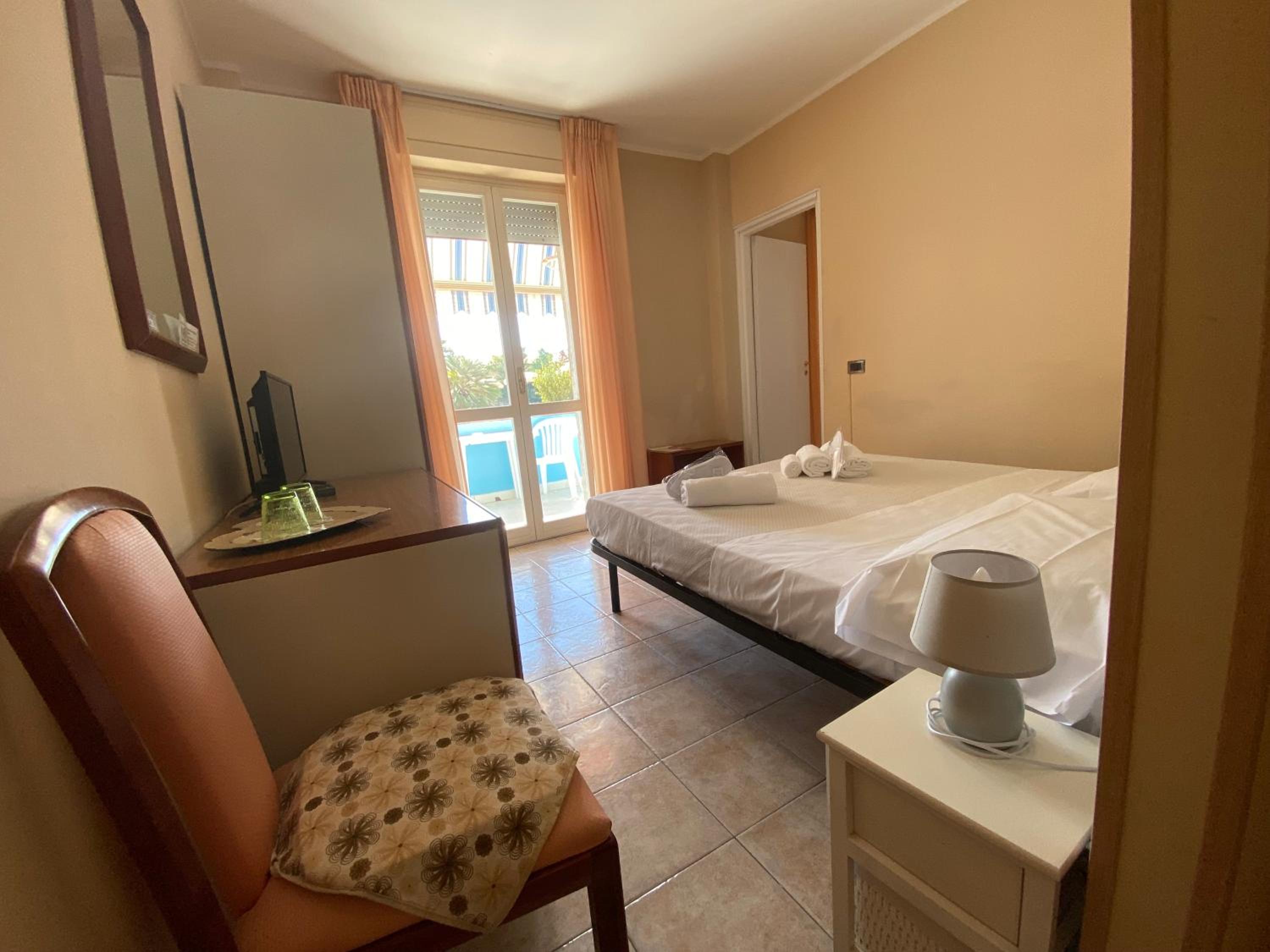 Two-Bedroom Suite photo 2