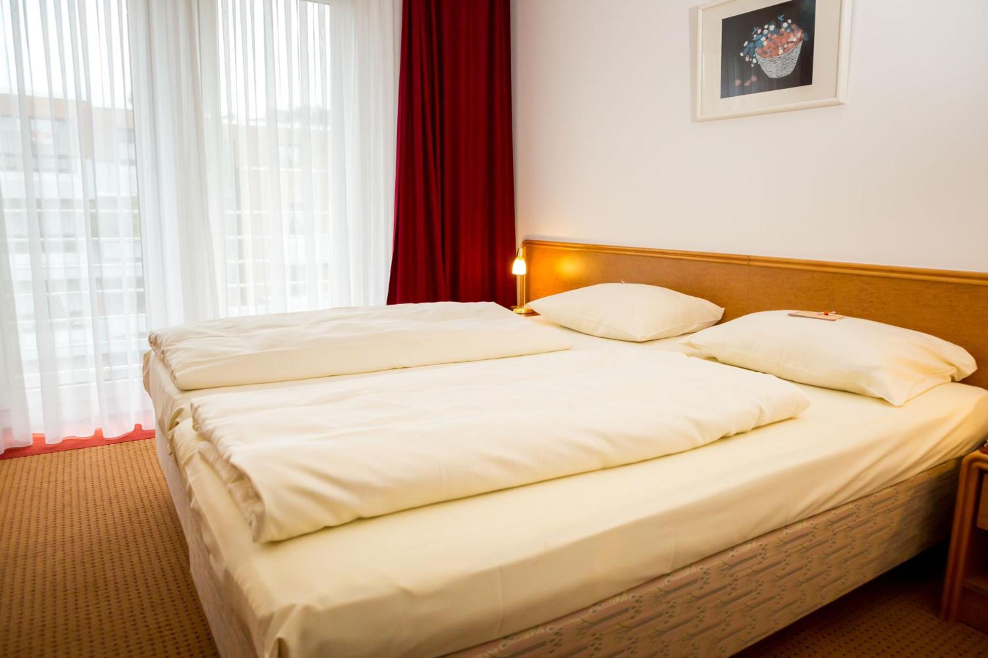 Suite - Photo 4
