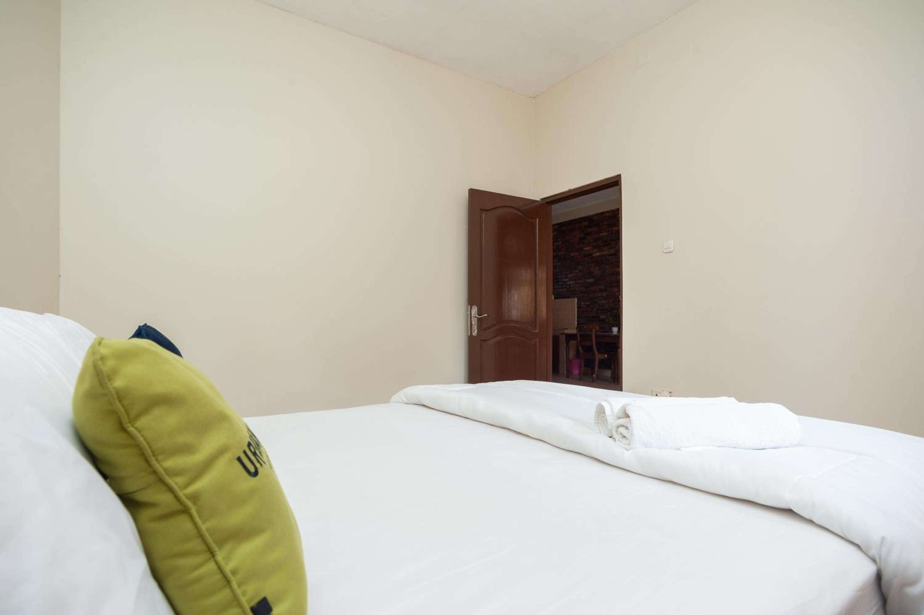Villa - Photo 2