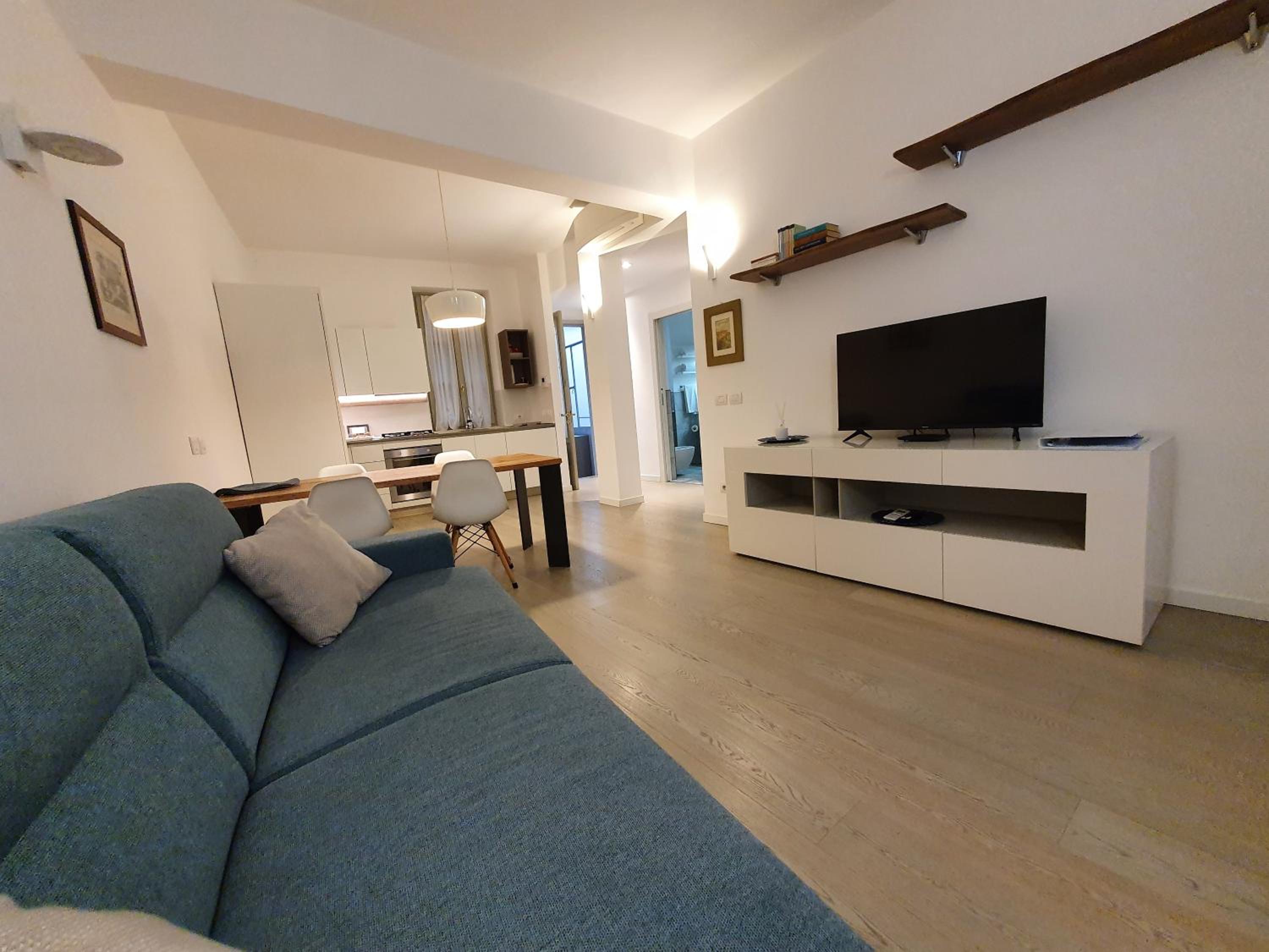 One-Bedroom Suite - Photo 5
