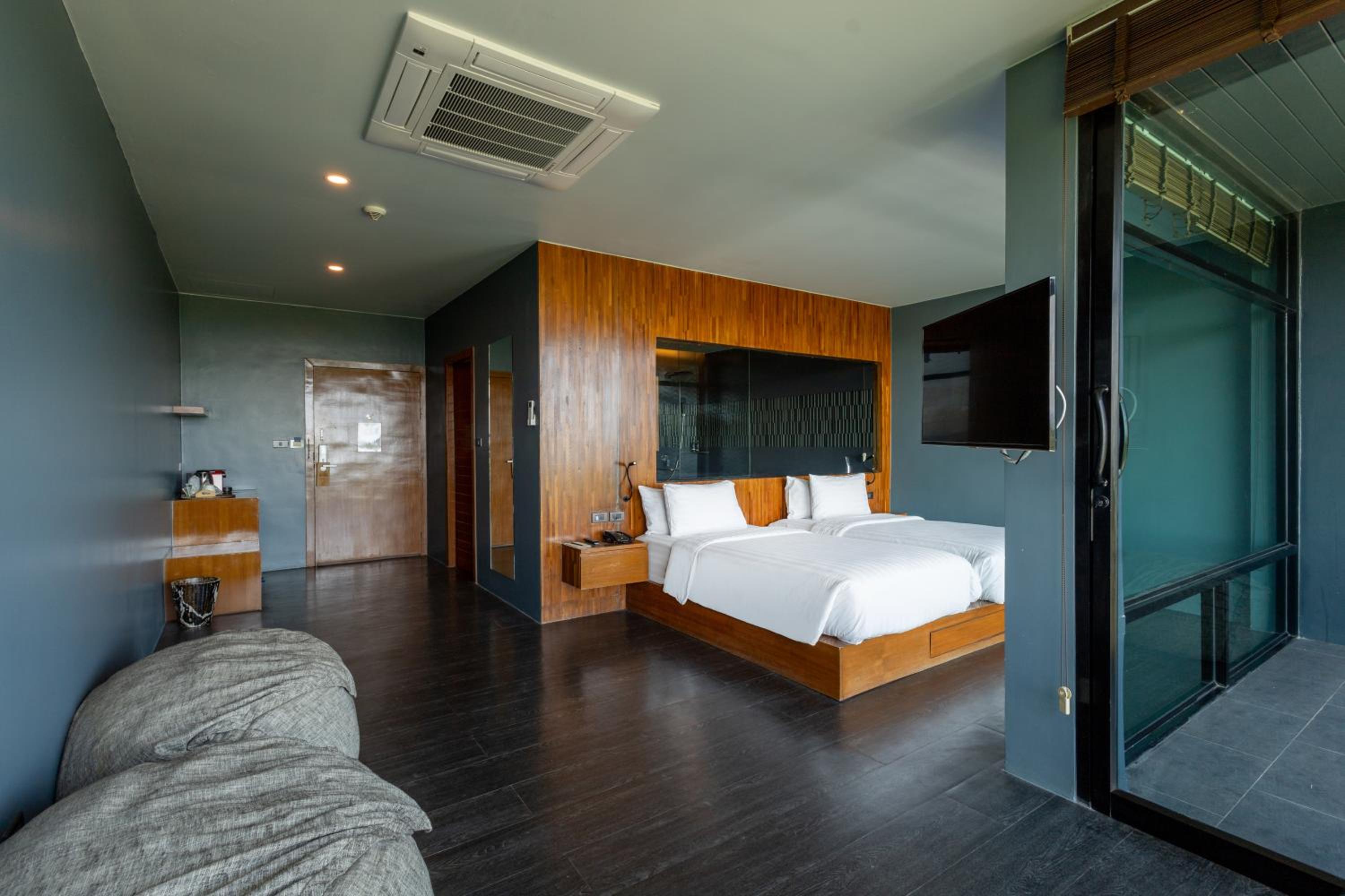 Deluxe Double Or Twin Room With Balcony