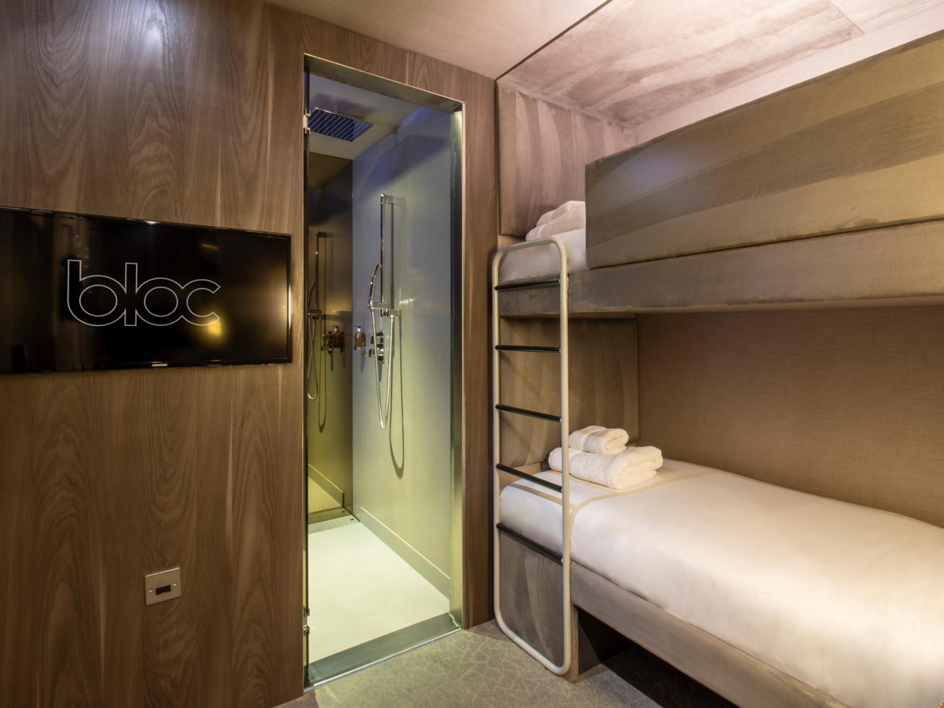 Standard Single Room photo 2