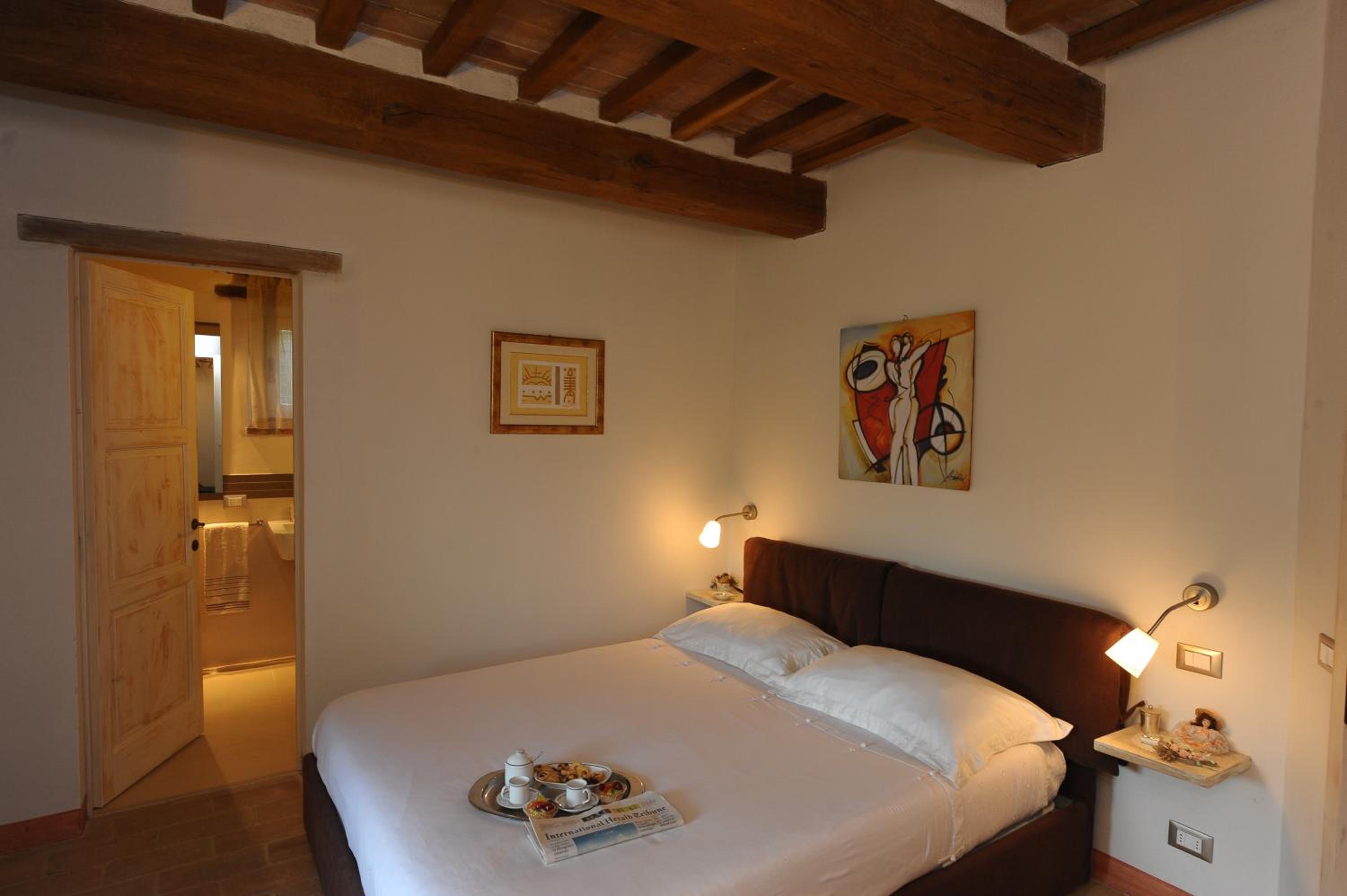 Villa photo 1