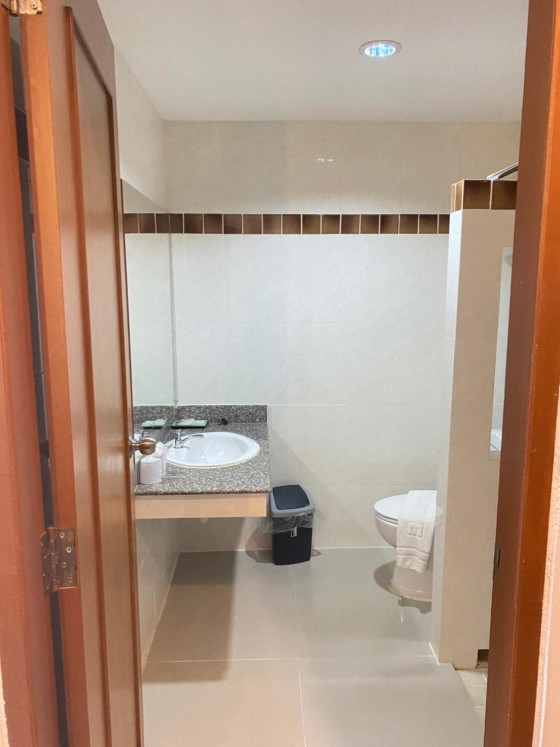 Deluxe Double Room - Photo 5