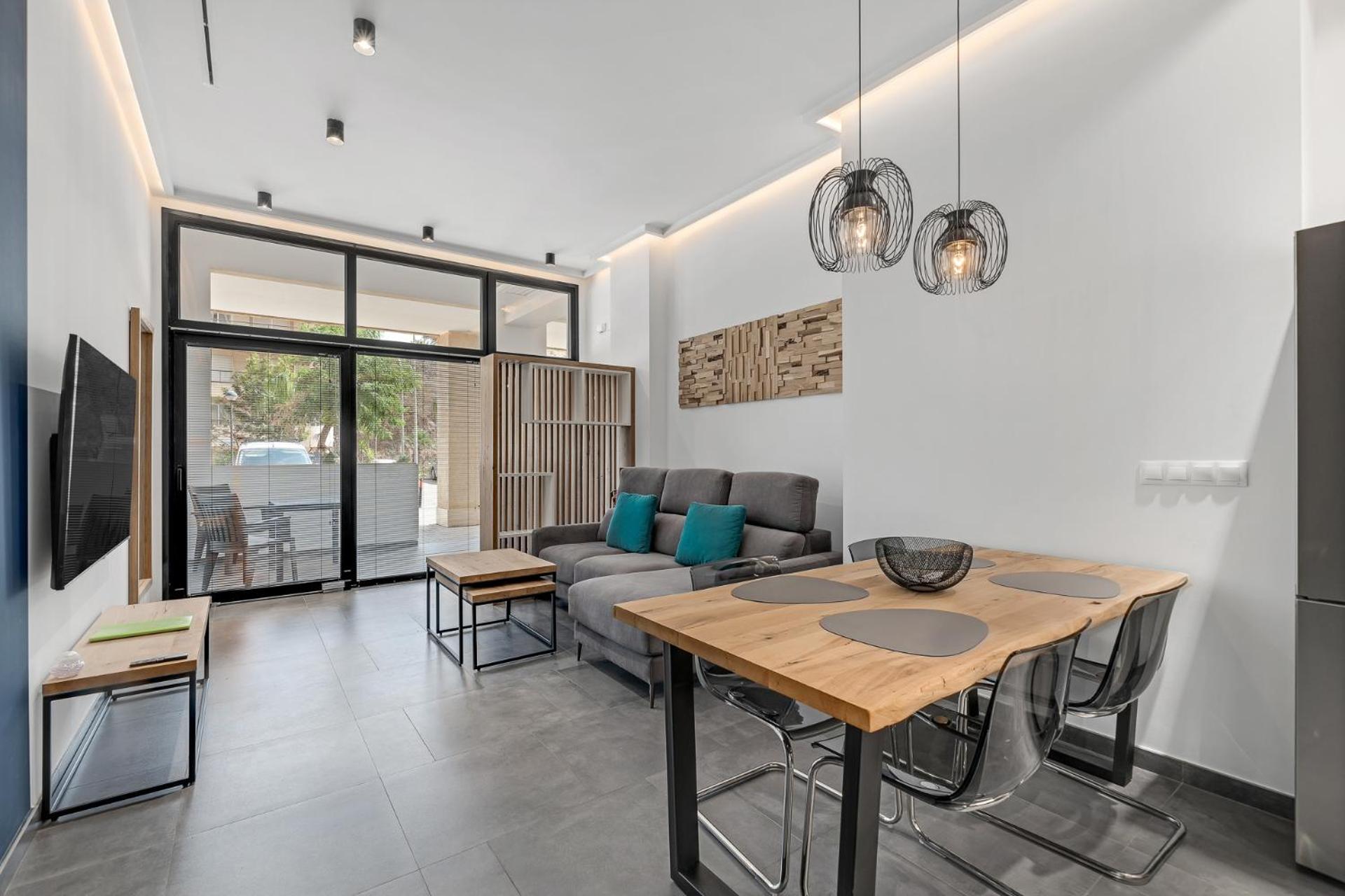 Apartamento con Terraza