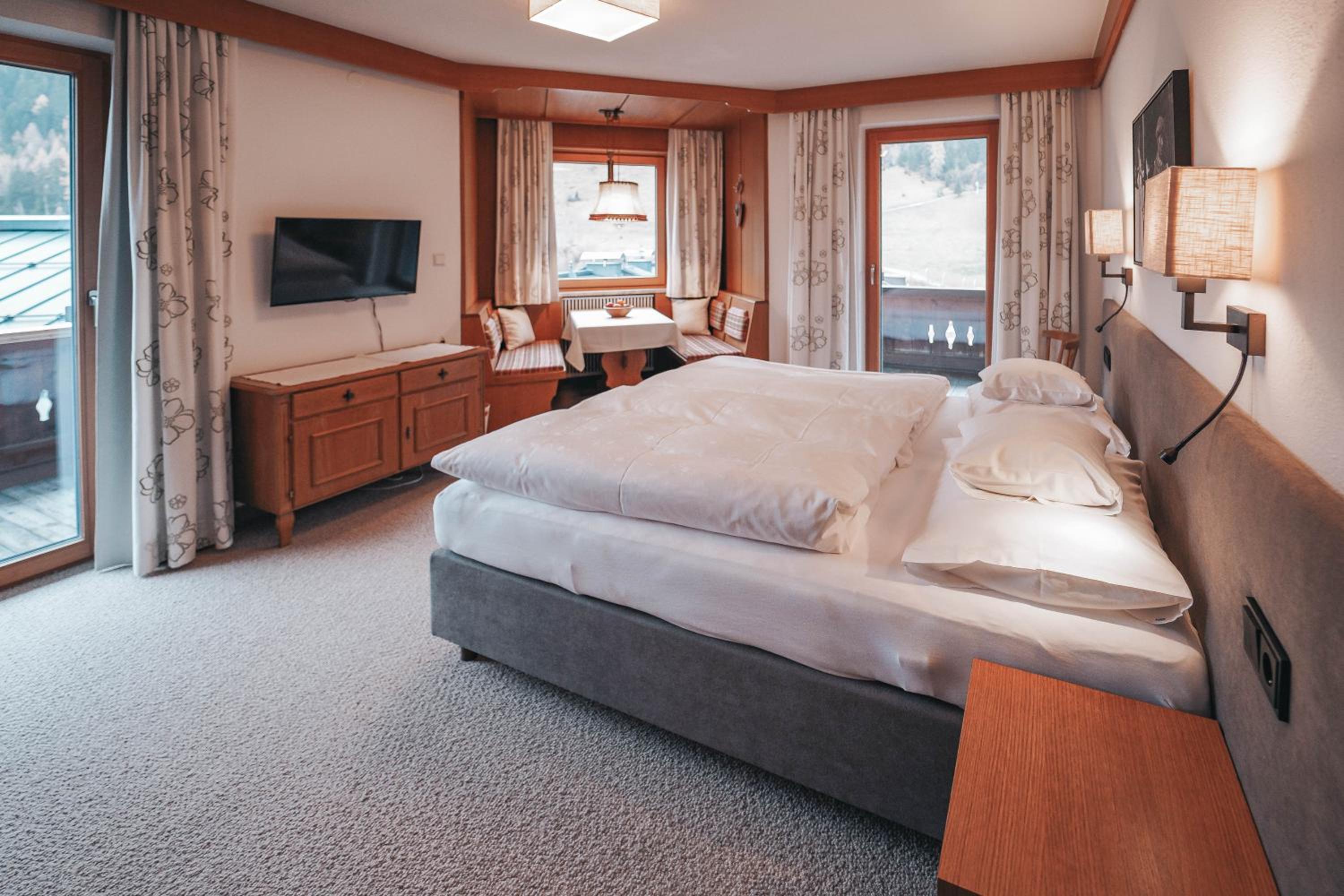 Superior Double Room photo 1