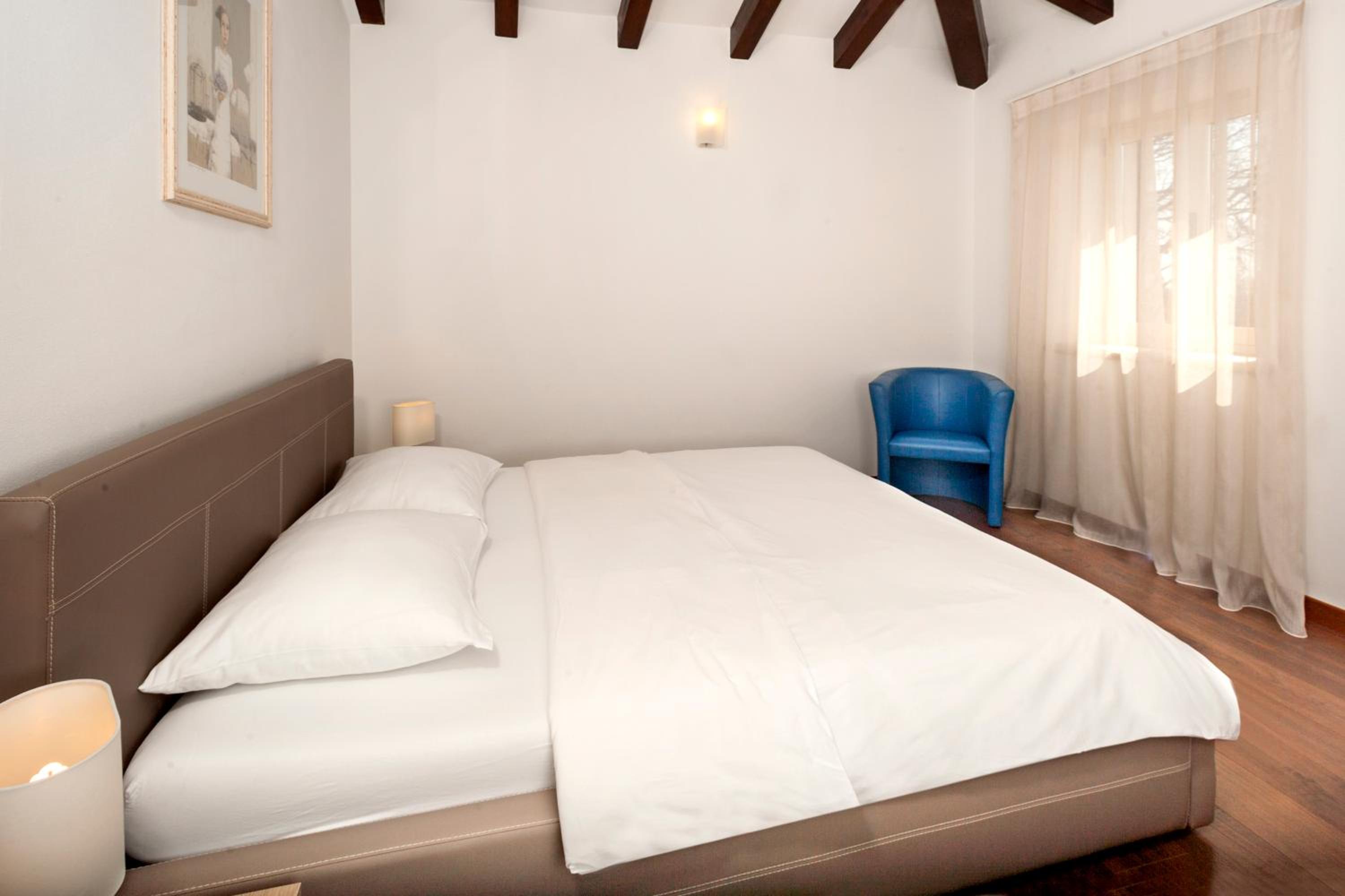 Villa photo 1