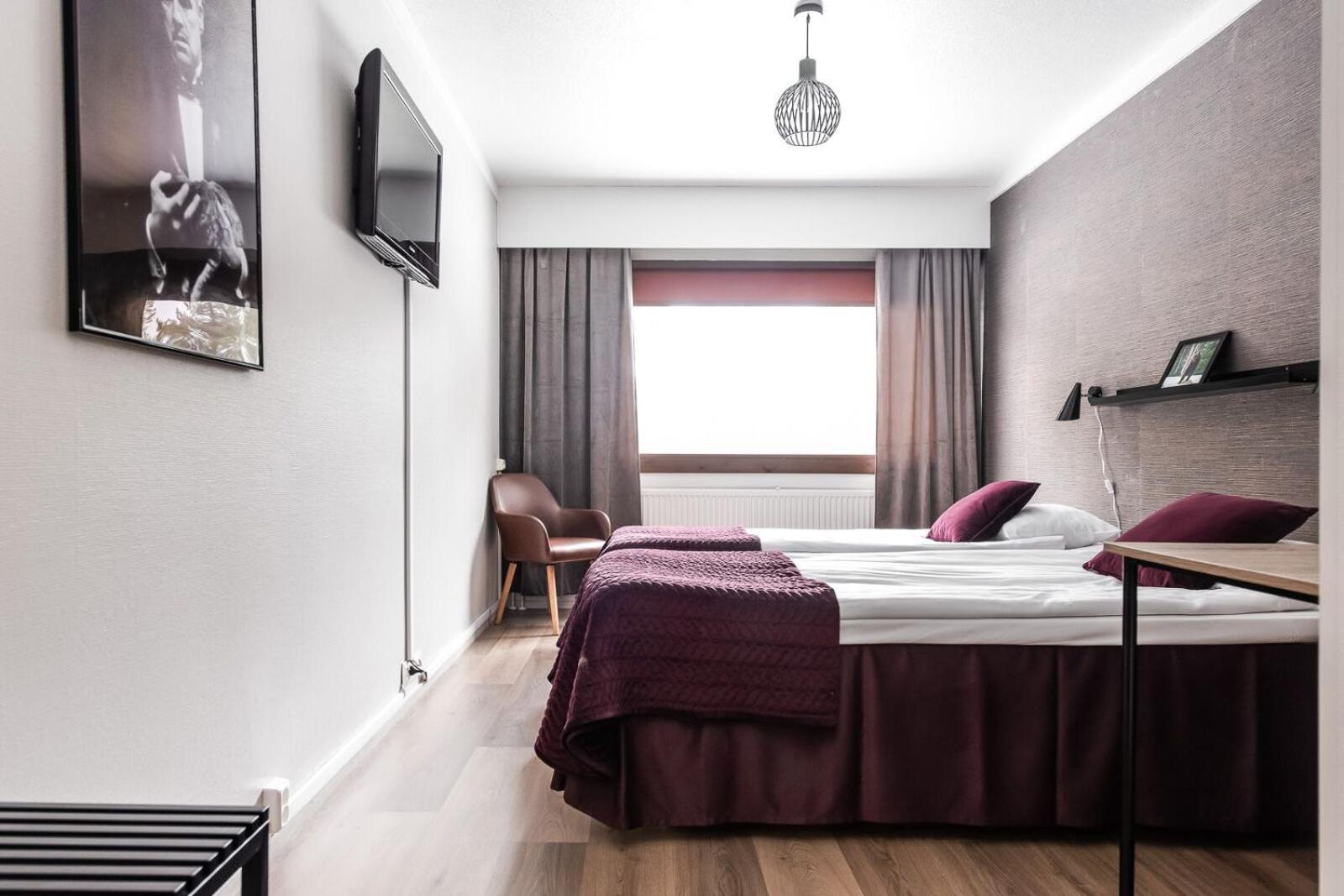 Standard Double or Twin Room - Photo 1