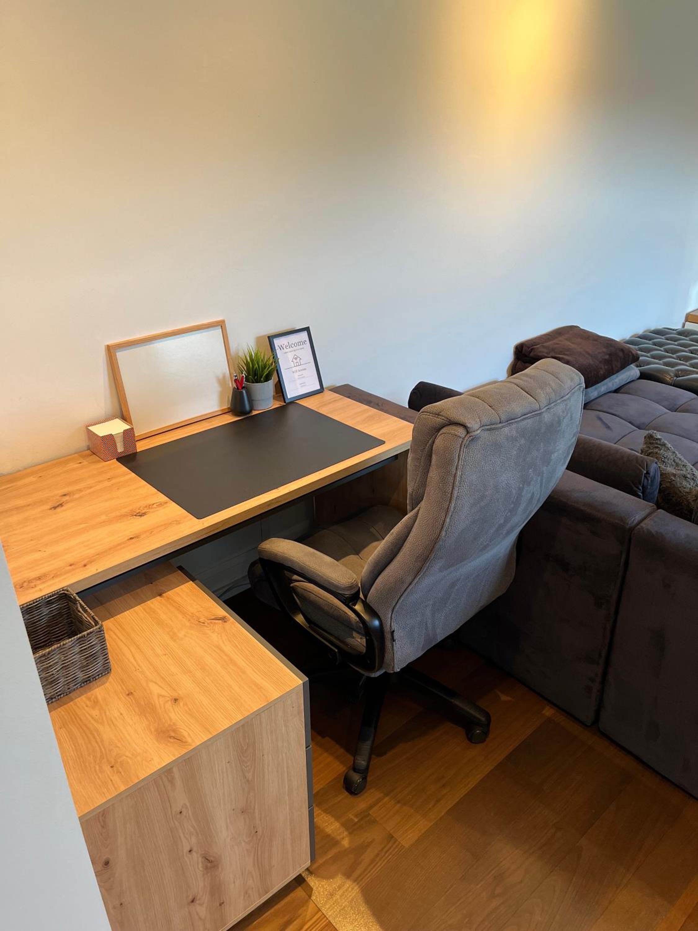 One-Bedroom Apartment photo 1
