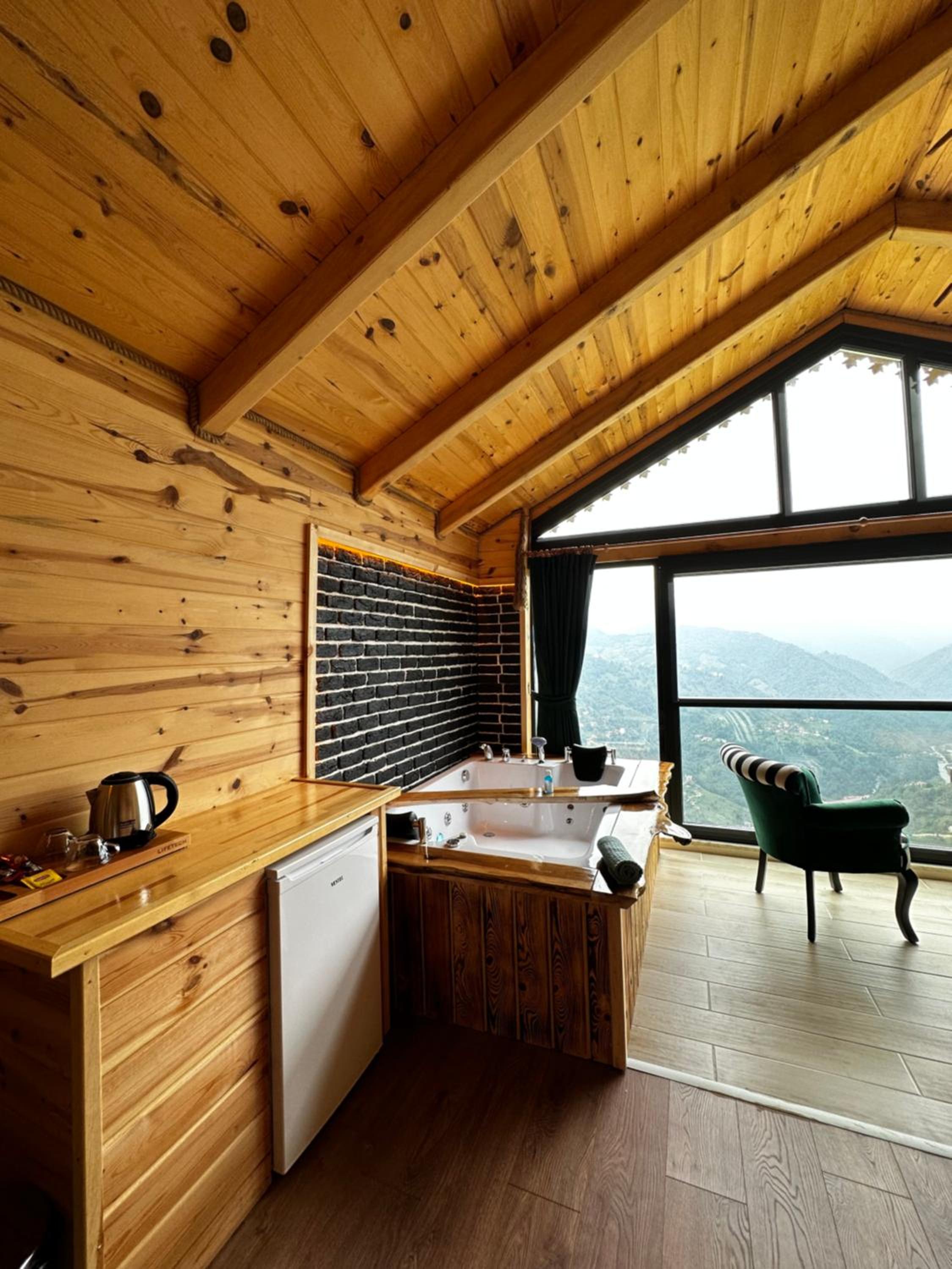 King Room With Mountain View