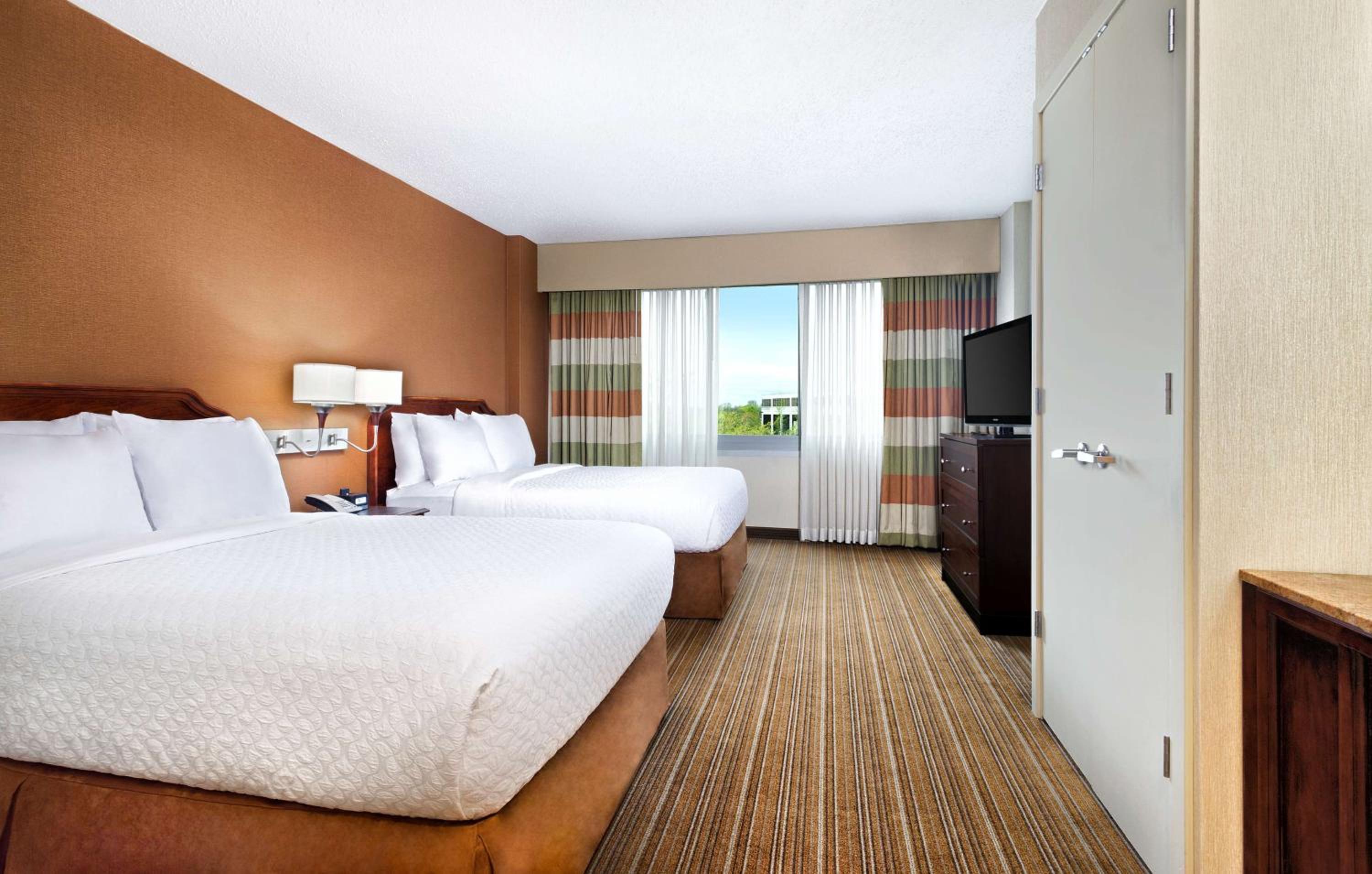 One-Bedroom Premium Suite with Two Double Beds - Non Smoking - Photo 5