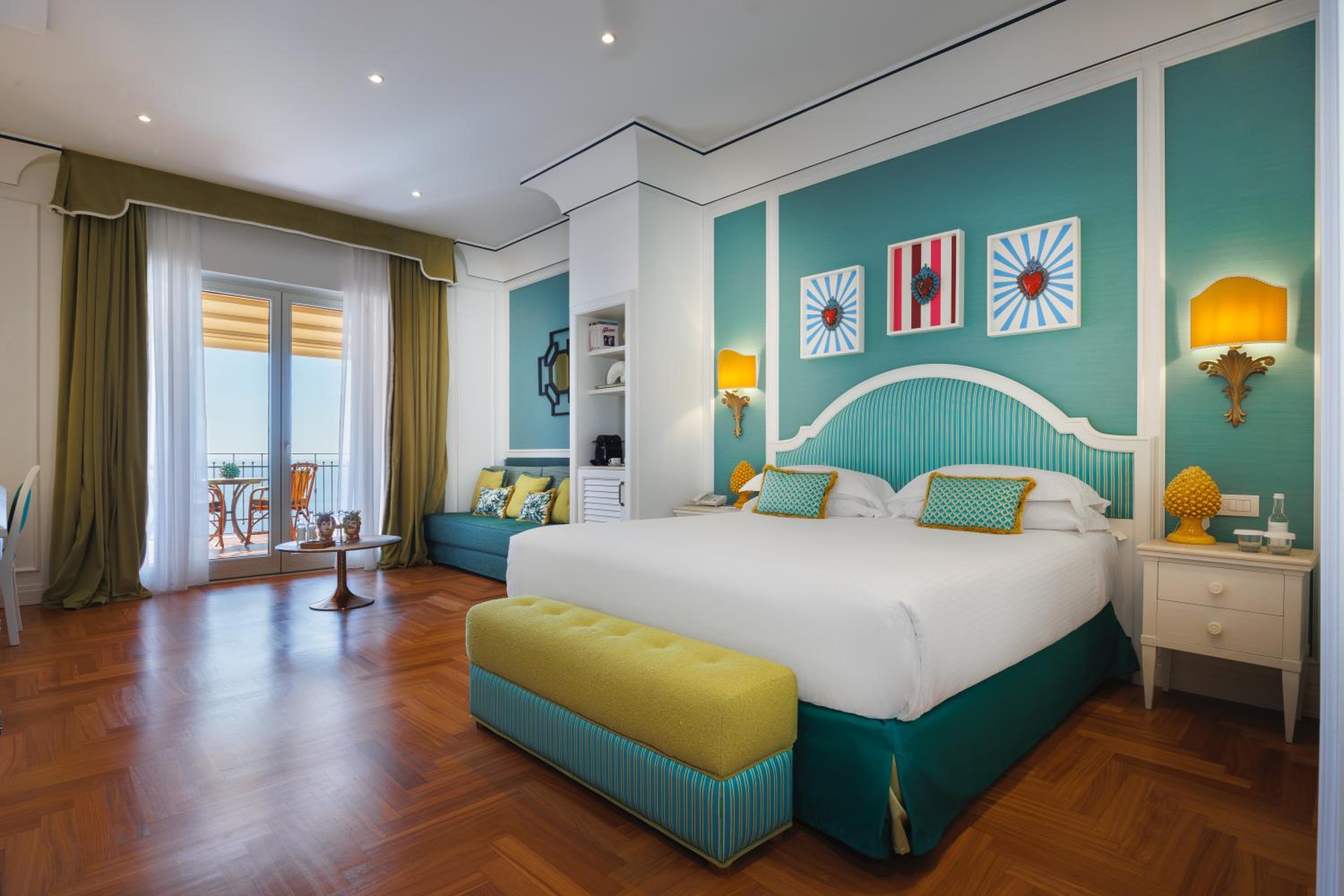 Junior Suite with Terrace (Non Smoking)