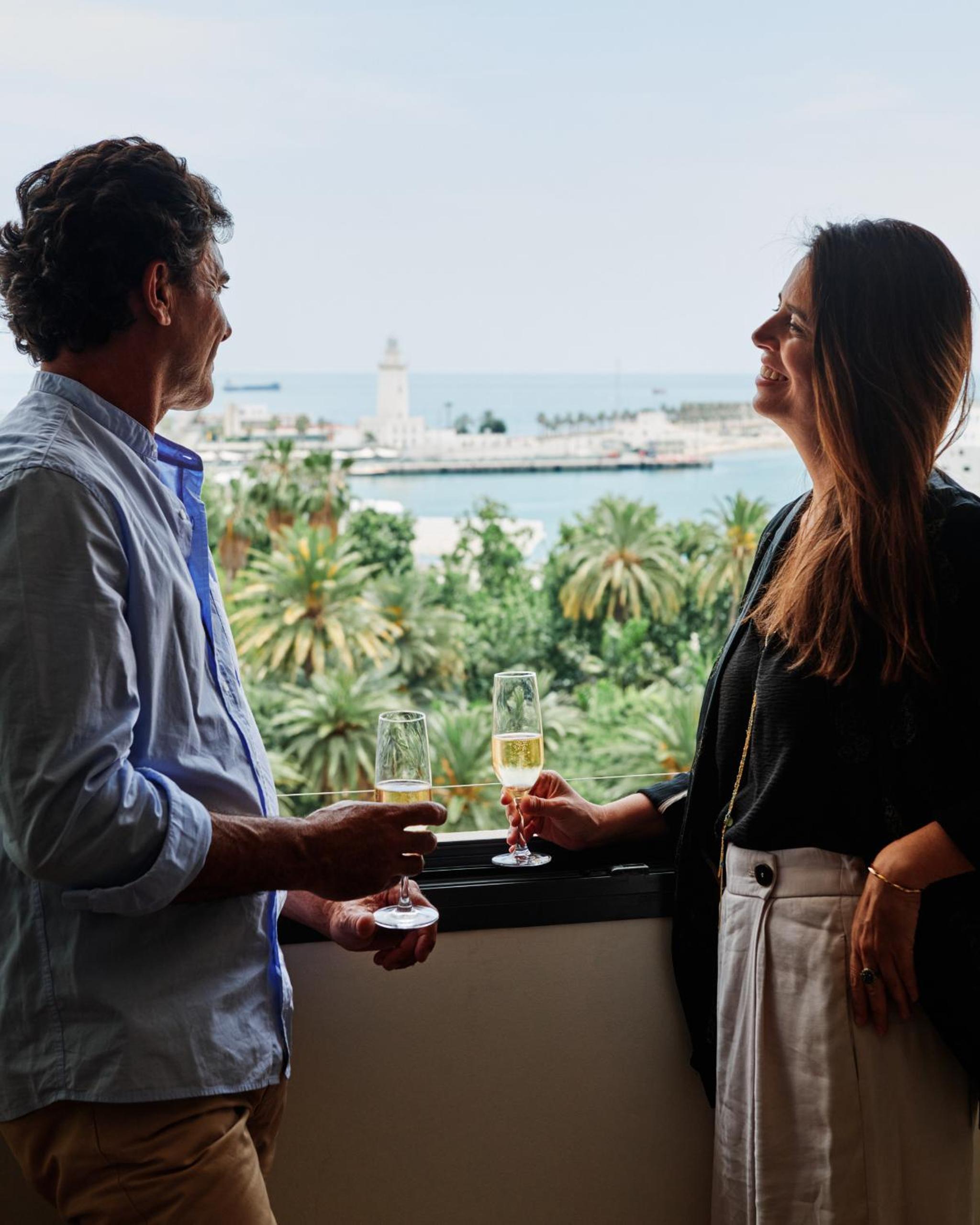 Junior Suite with Sea View thumbnail 5