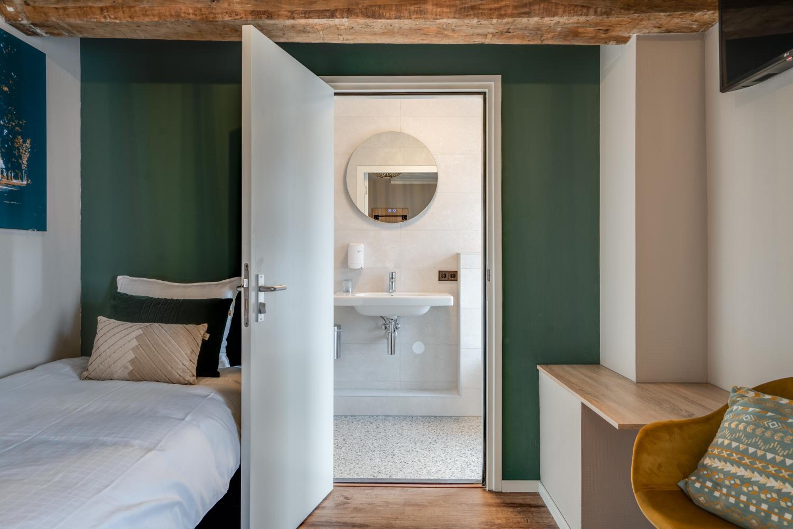 Single Room with Shower photo 2