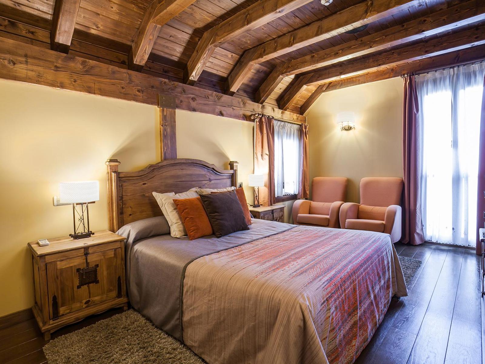 Habitación Doble con Vista a la Montaña