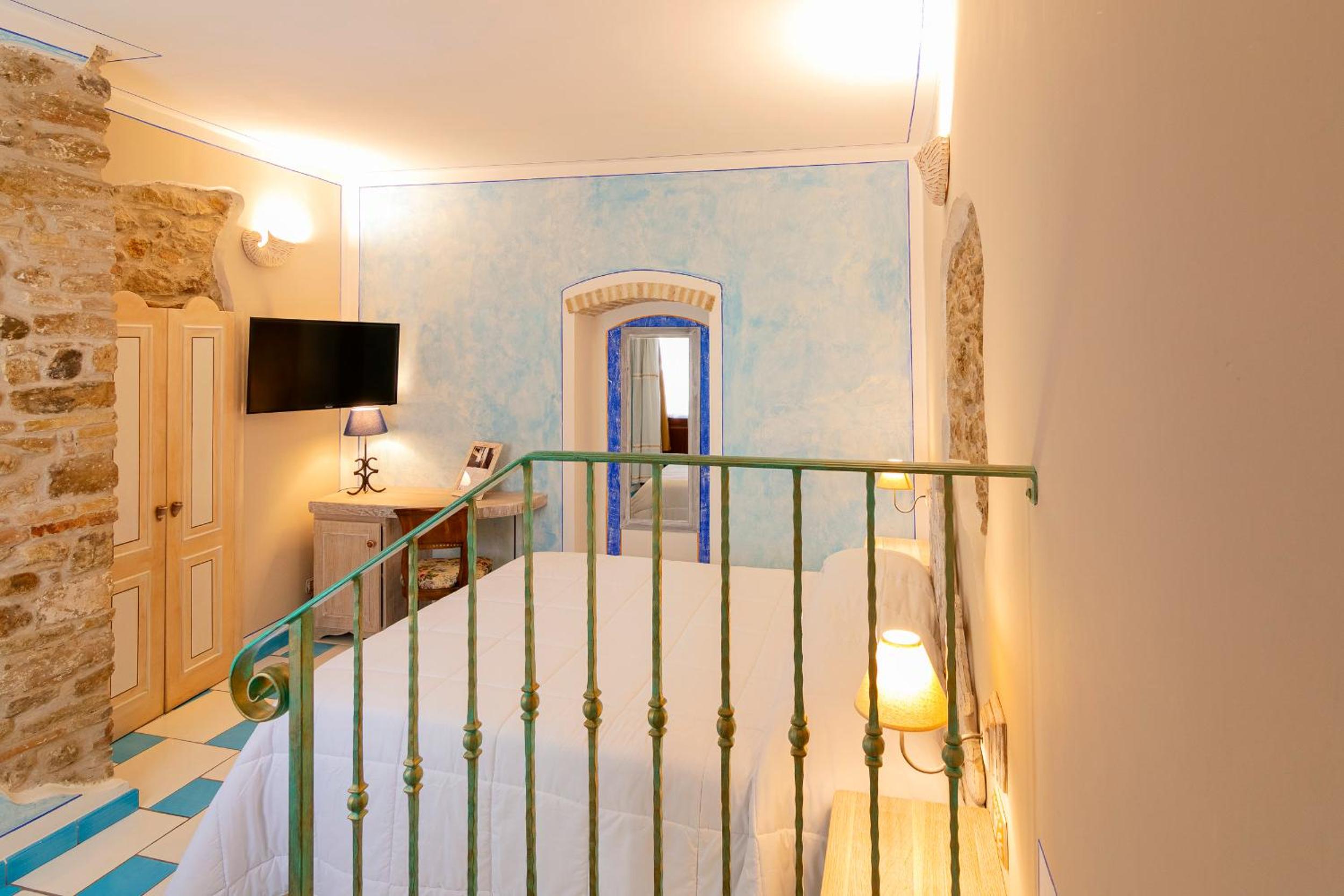 Standard Family Room - Photo 1