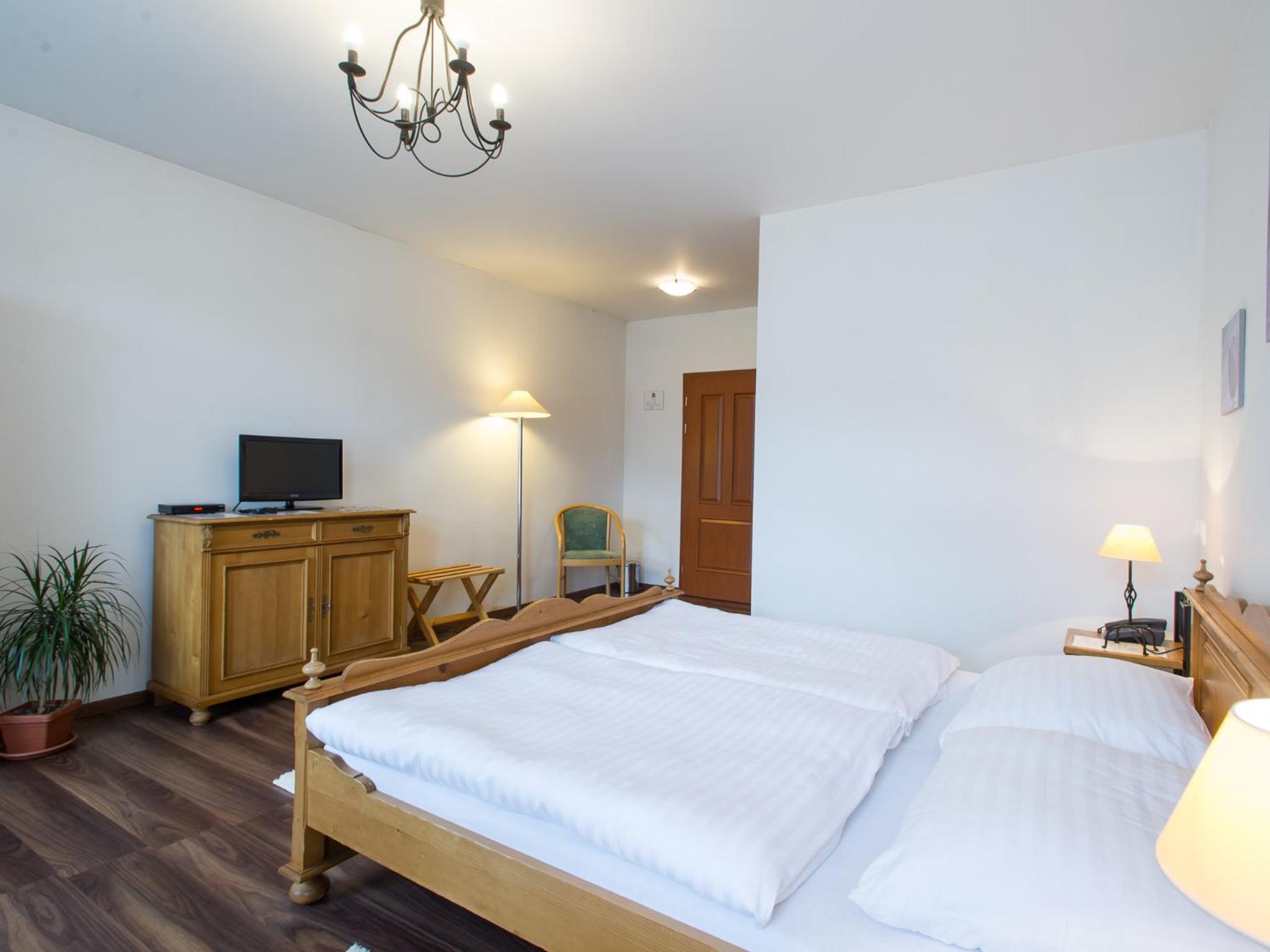 Double or Twin Room - Photo 38