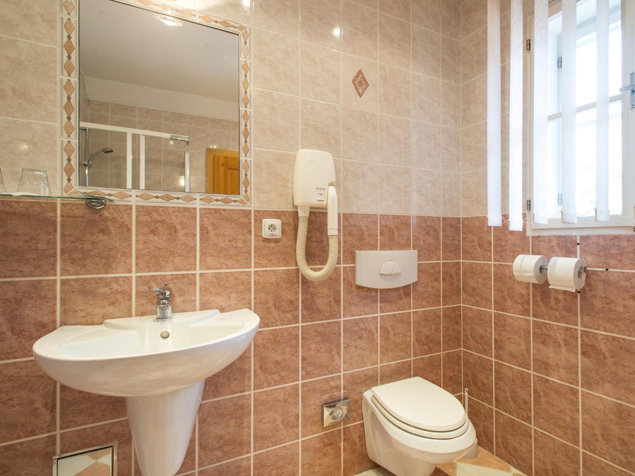 Double or Twin Room - Photo 44
