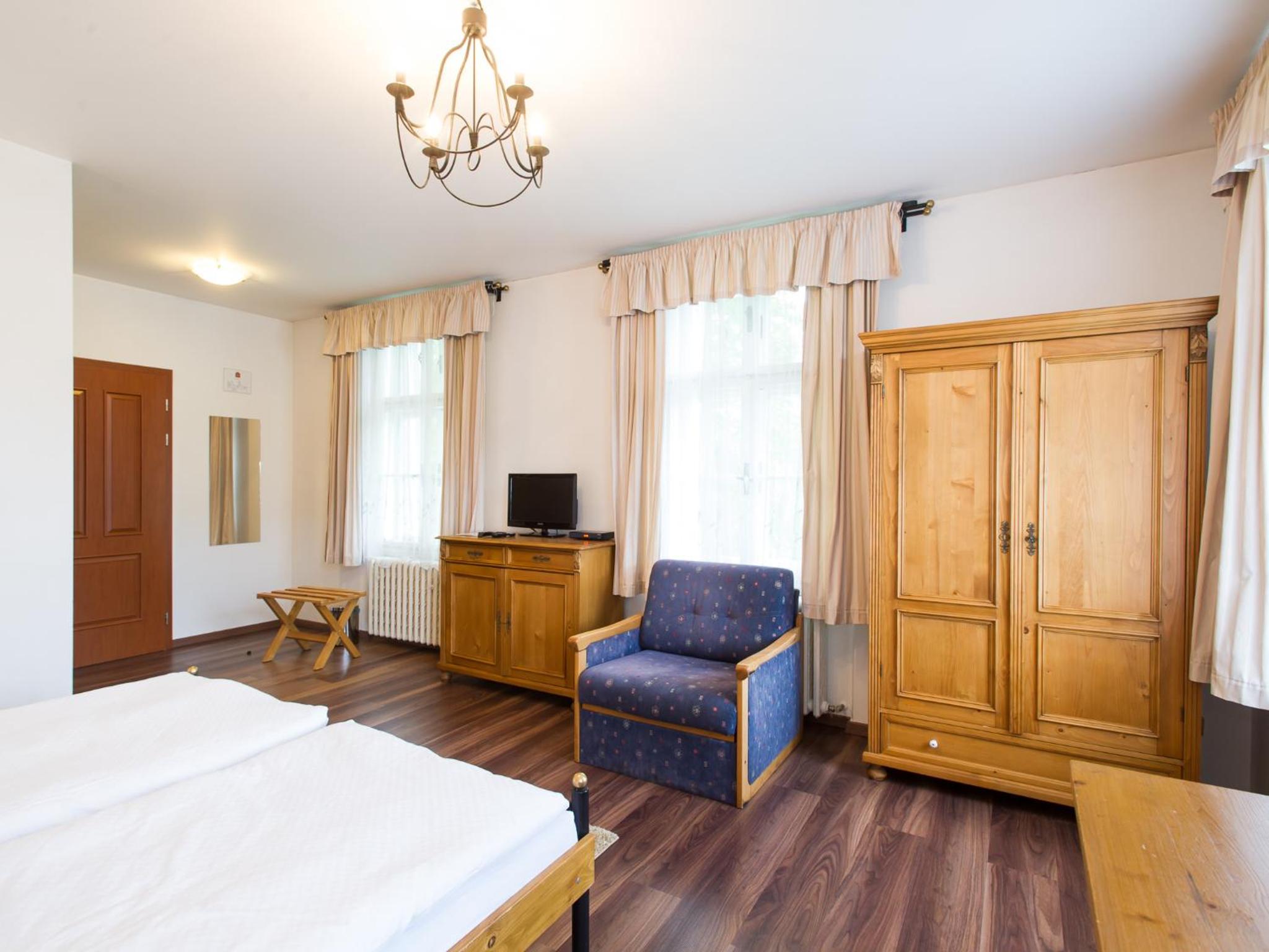 Double or Twin Room - Photo 22