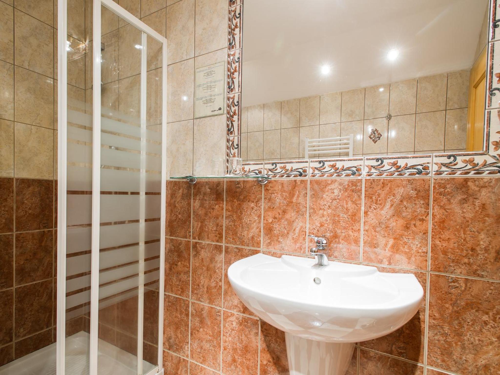 Duplex Suite - Photo 25