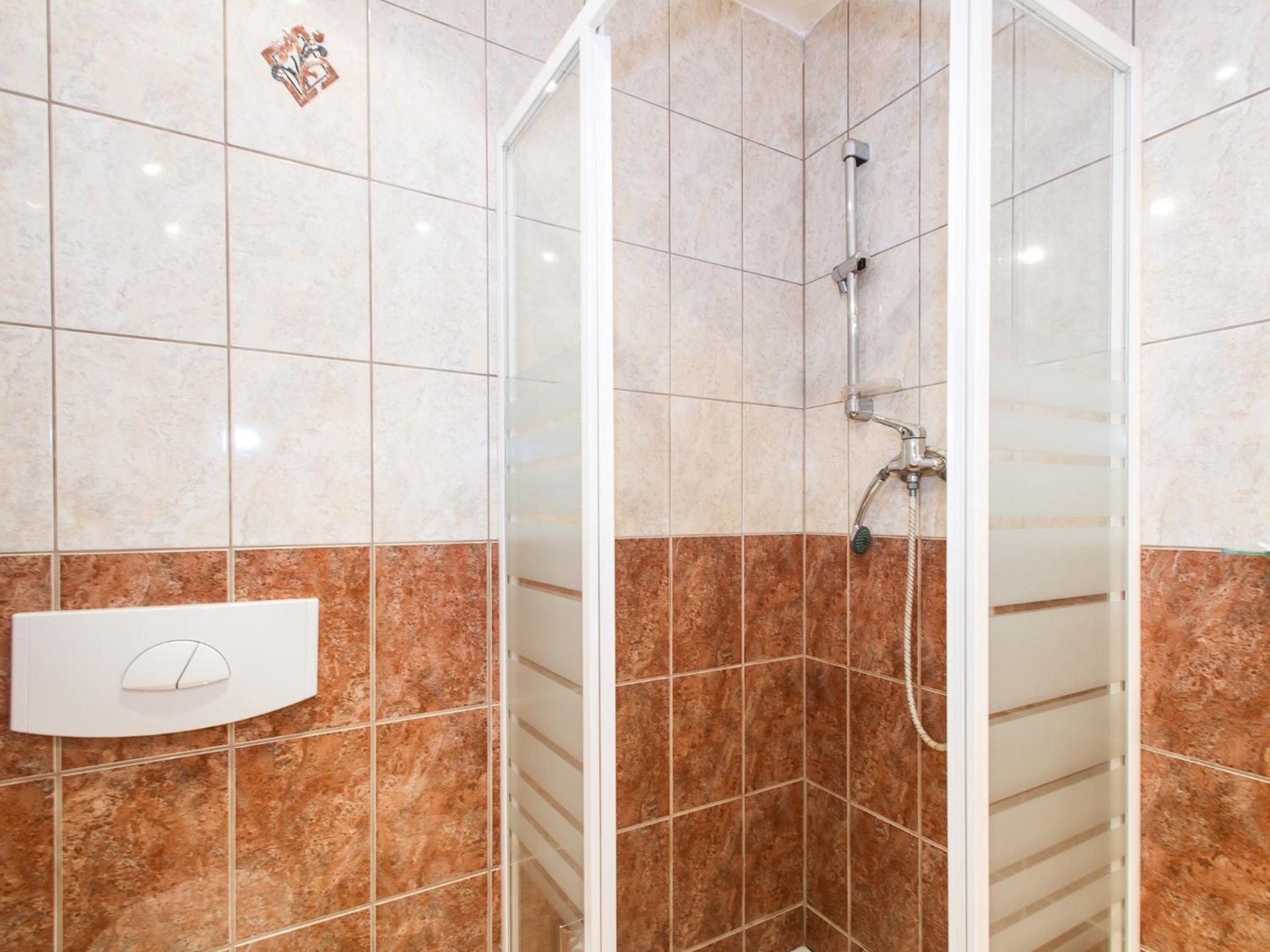 Duplex Suite - Photo 12