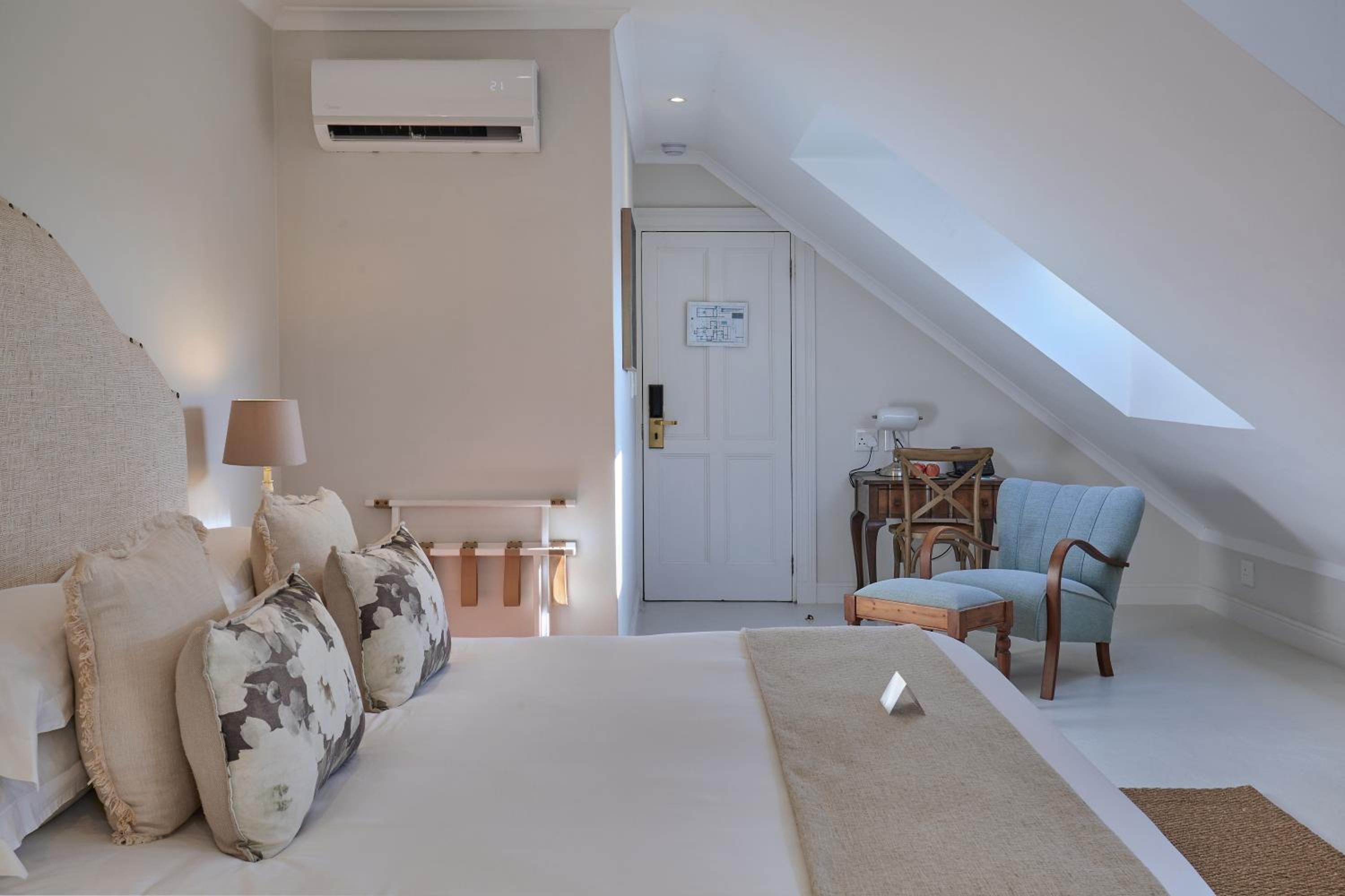 Classic Room - Photo 2