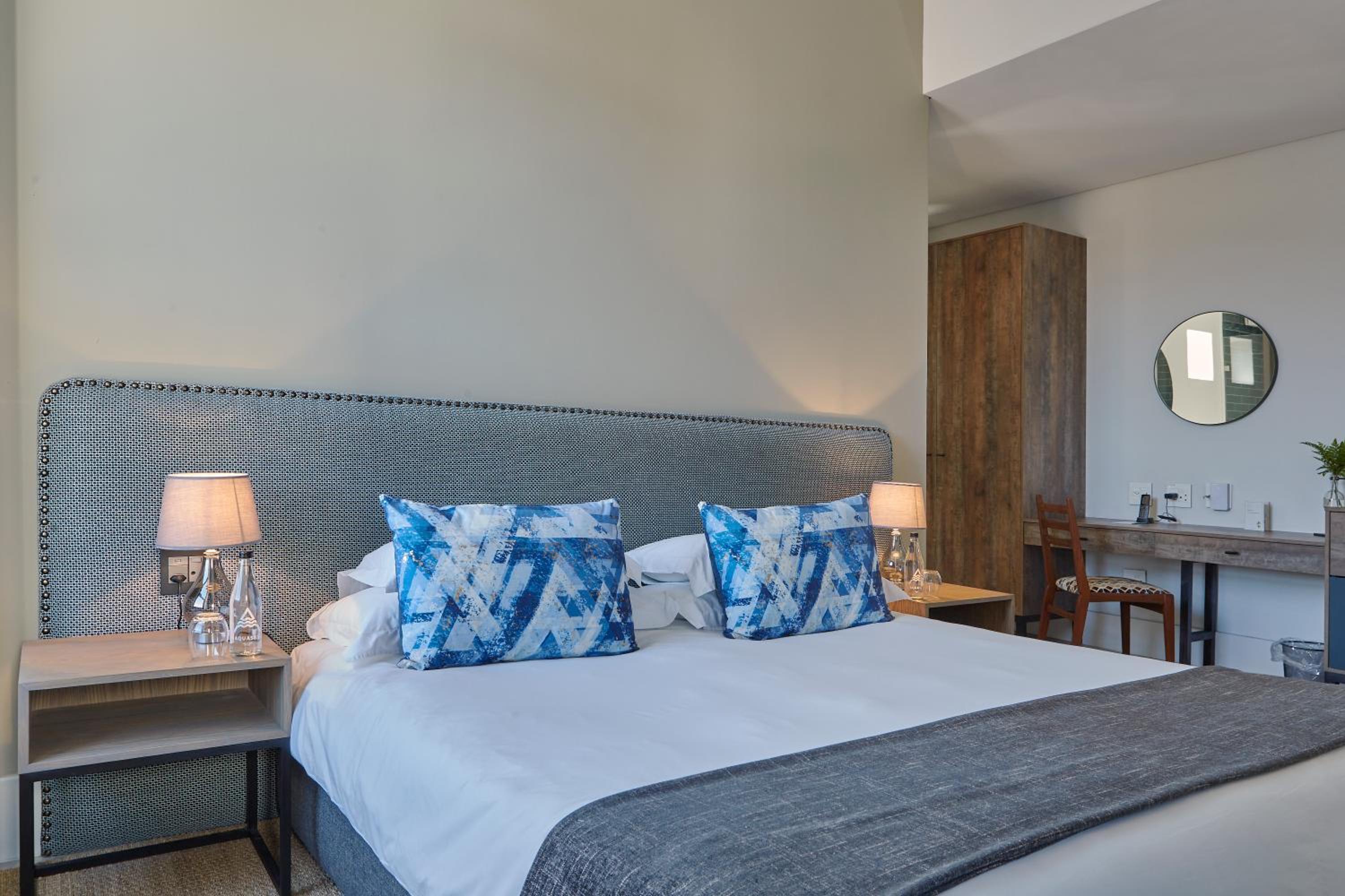 Deluxe Room - Photo 18