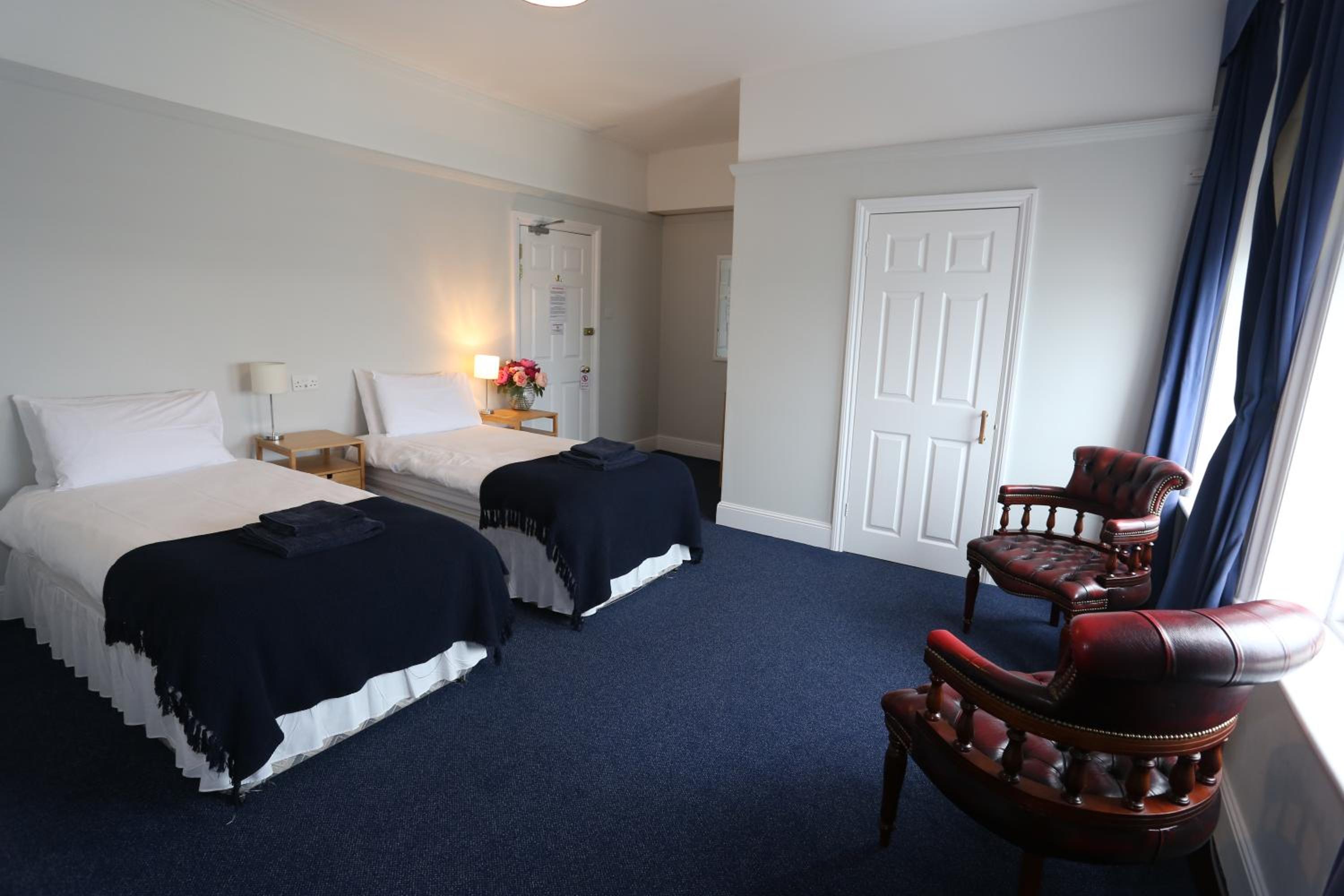 Twin Room with Sea View