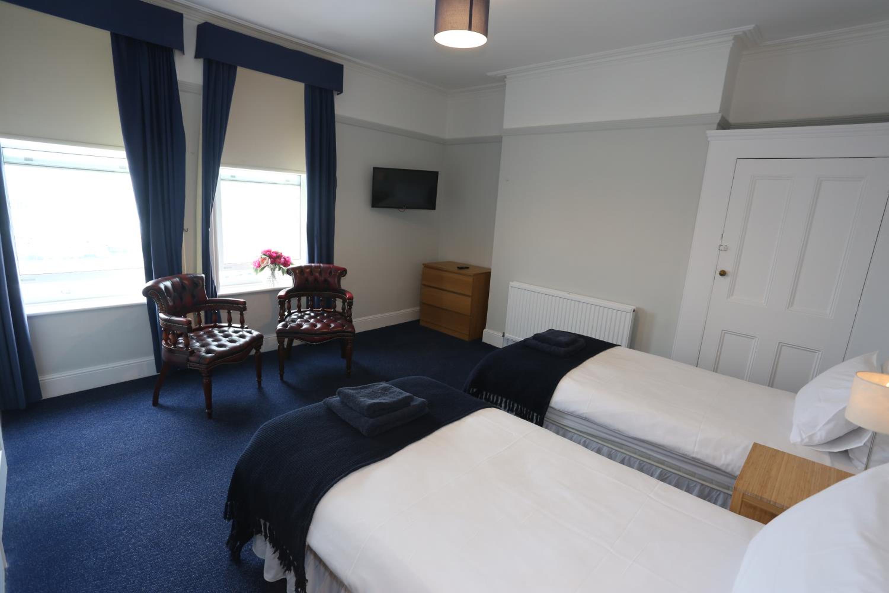 Twin Room with Sea View photo 2