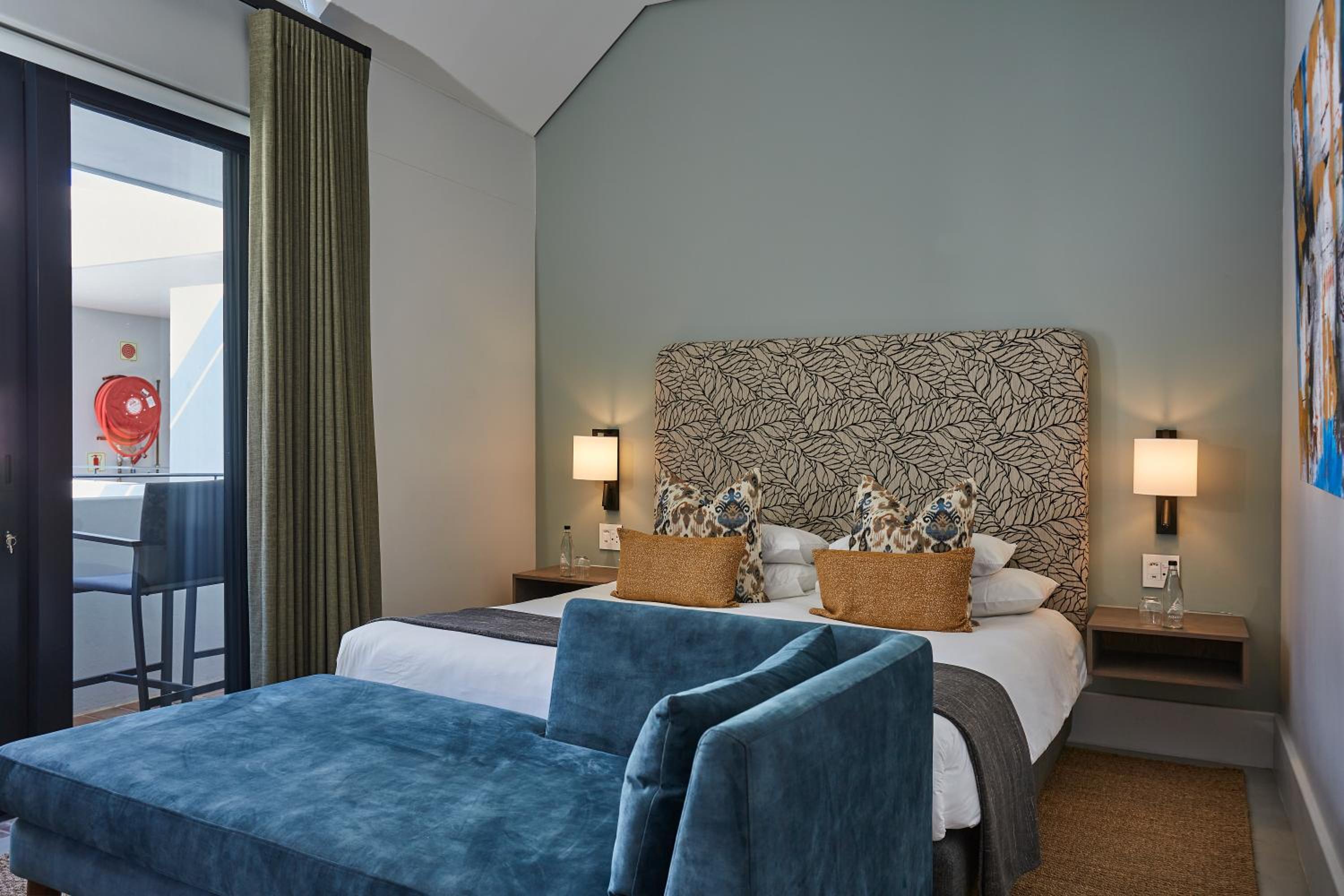 Deluxe Room - Photo 24