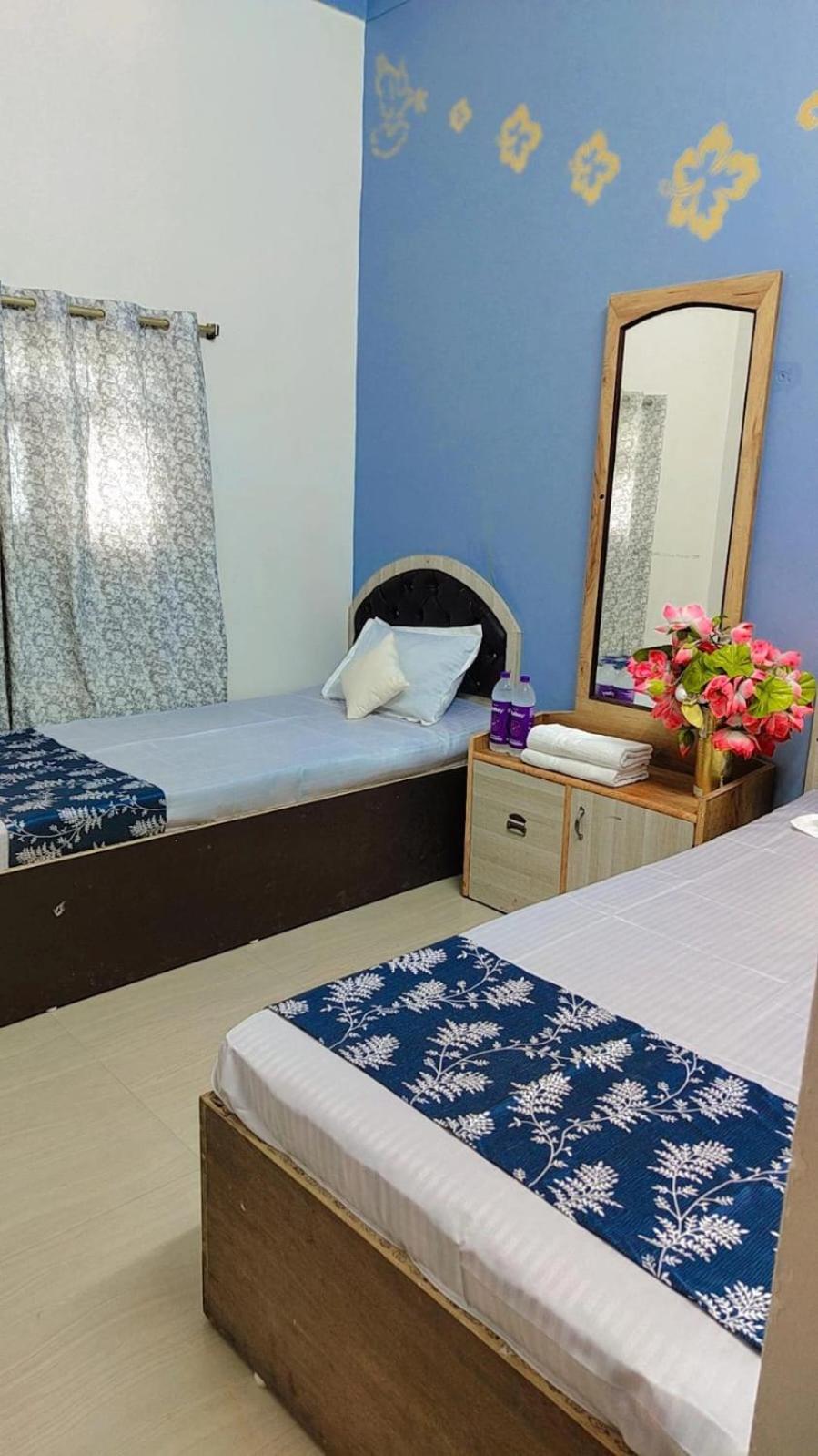 Standard Room photo 2