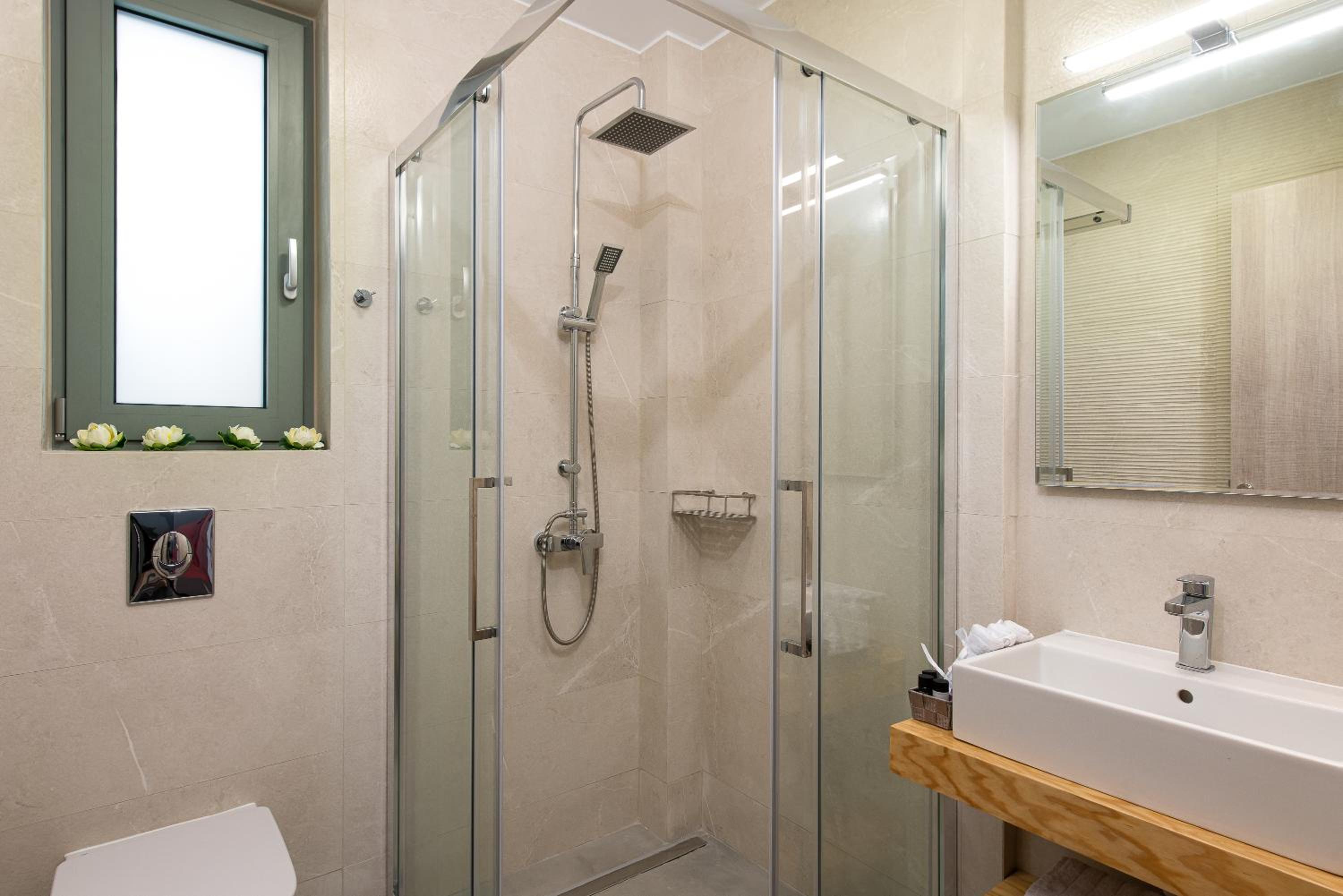 Two-Bedroom Suite - Photo 12