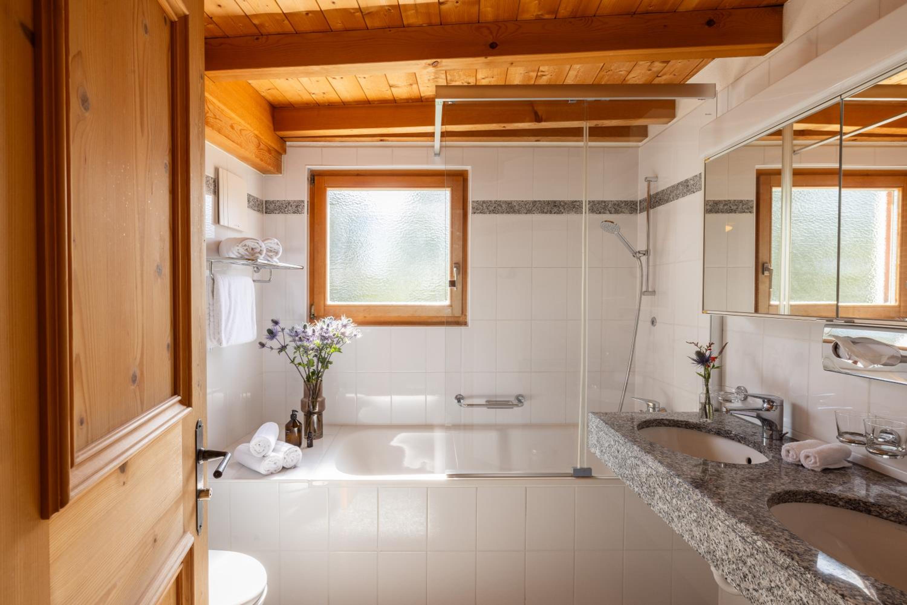 Superior Double Room - Photo 4
