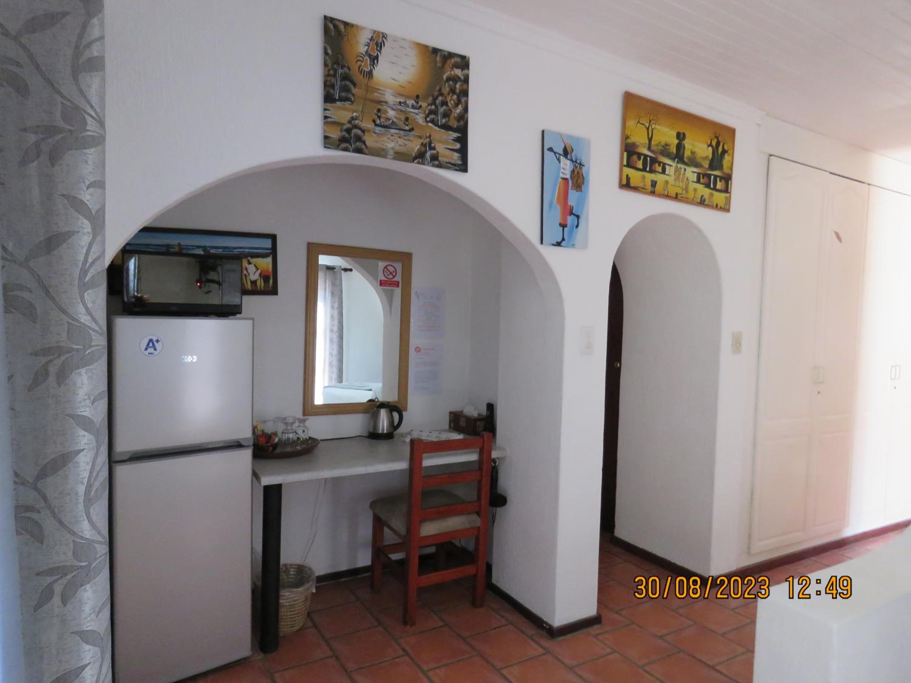 Twin/Double Room - Photo 3