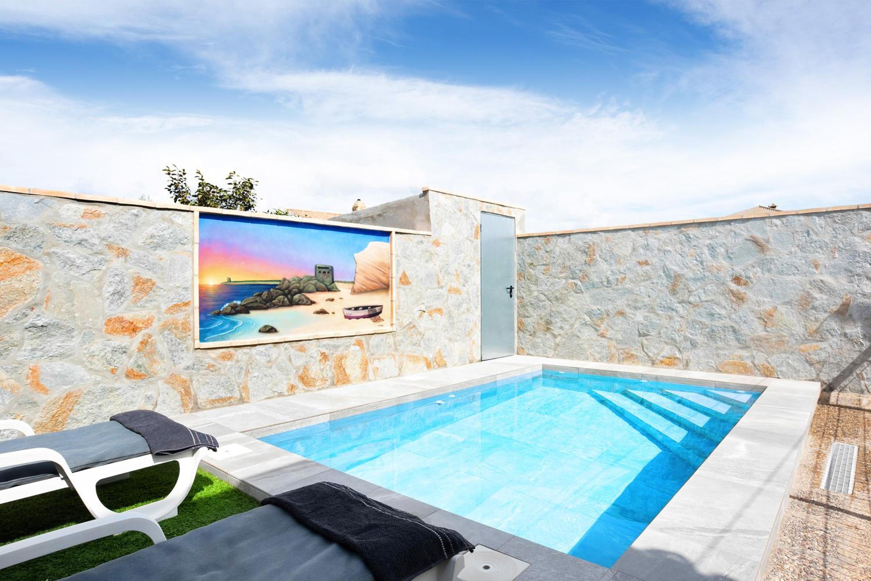 One-Bedroom House - Photo 23