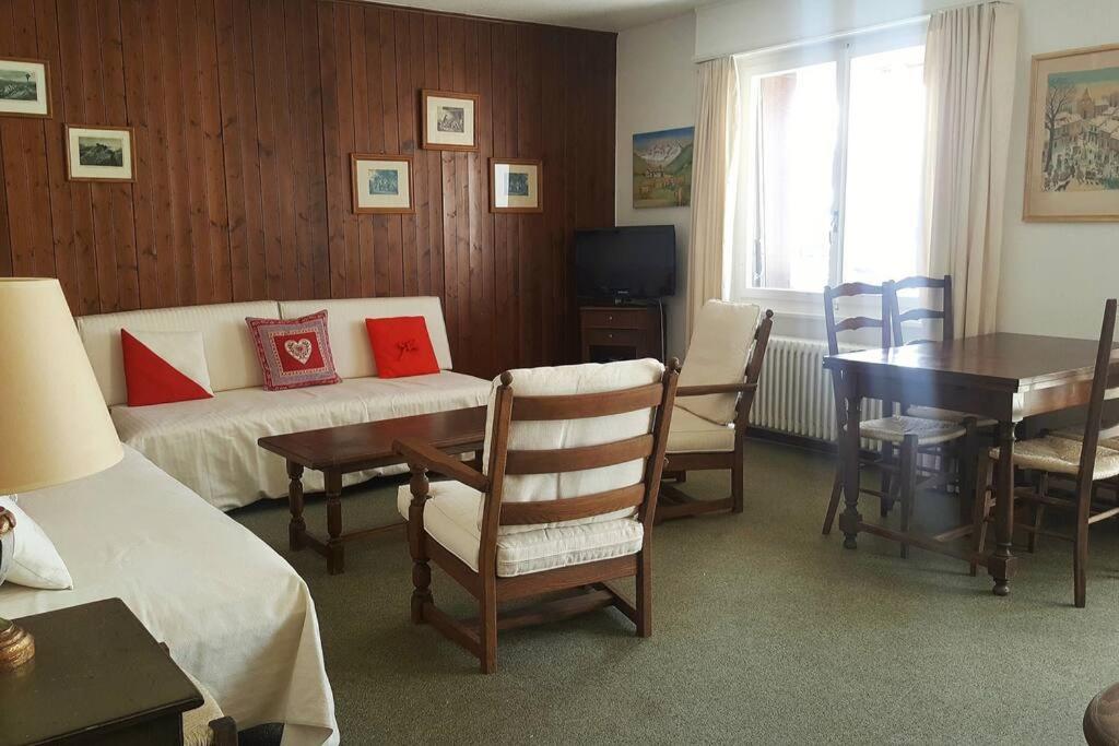 Two-Bedroom Apartment photo 1