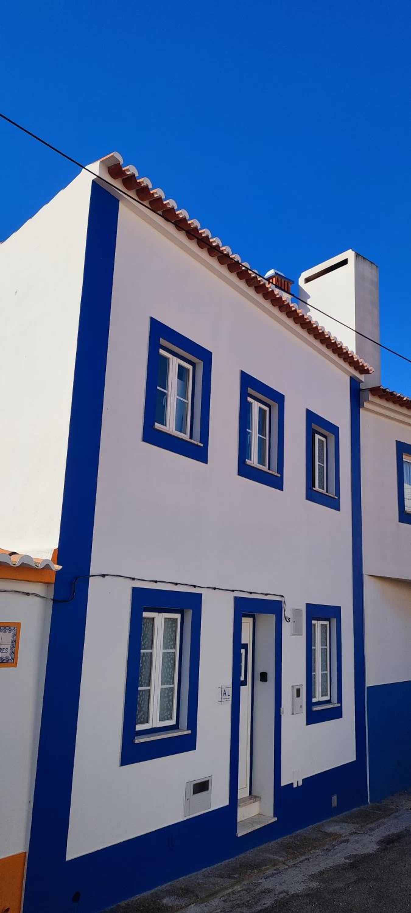 Two-Bedroom House photo 2