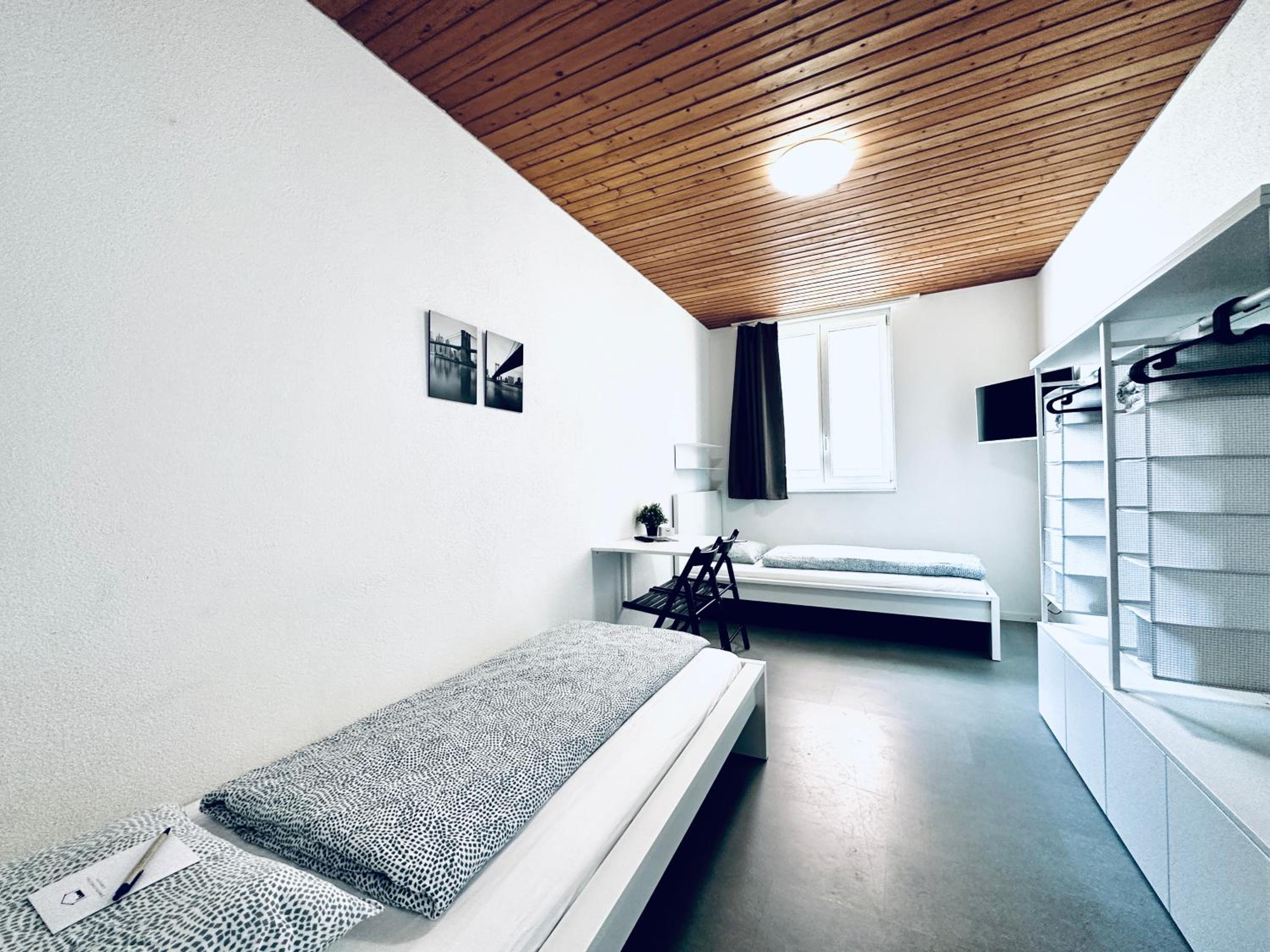 Single Room photo 2