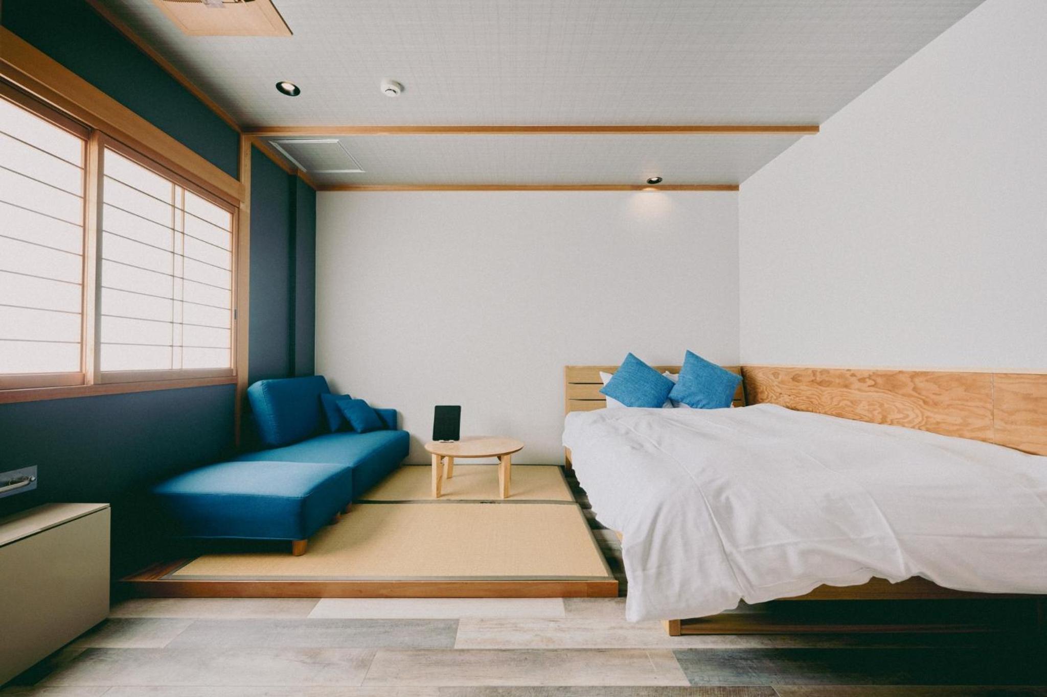 Double Room with Mountain View - Photo 8