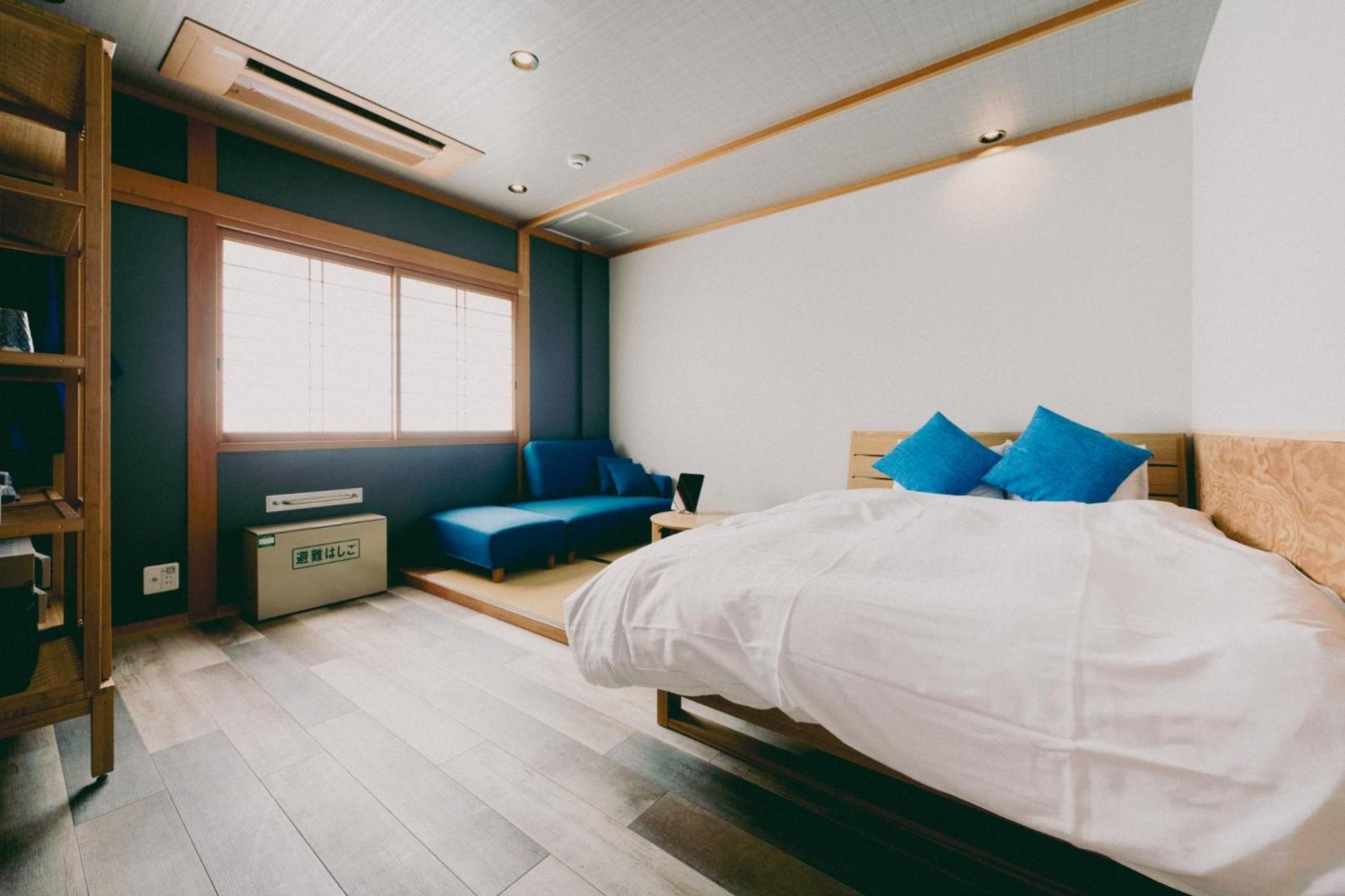 Double Room with Mountain View - Photo 1