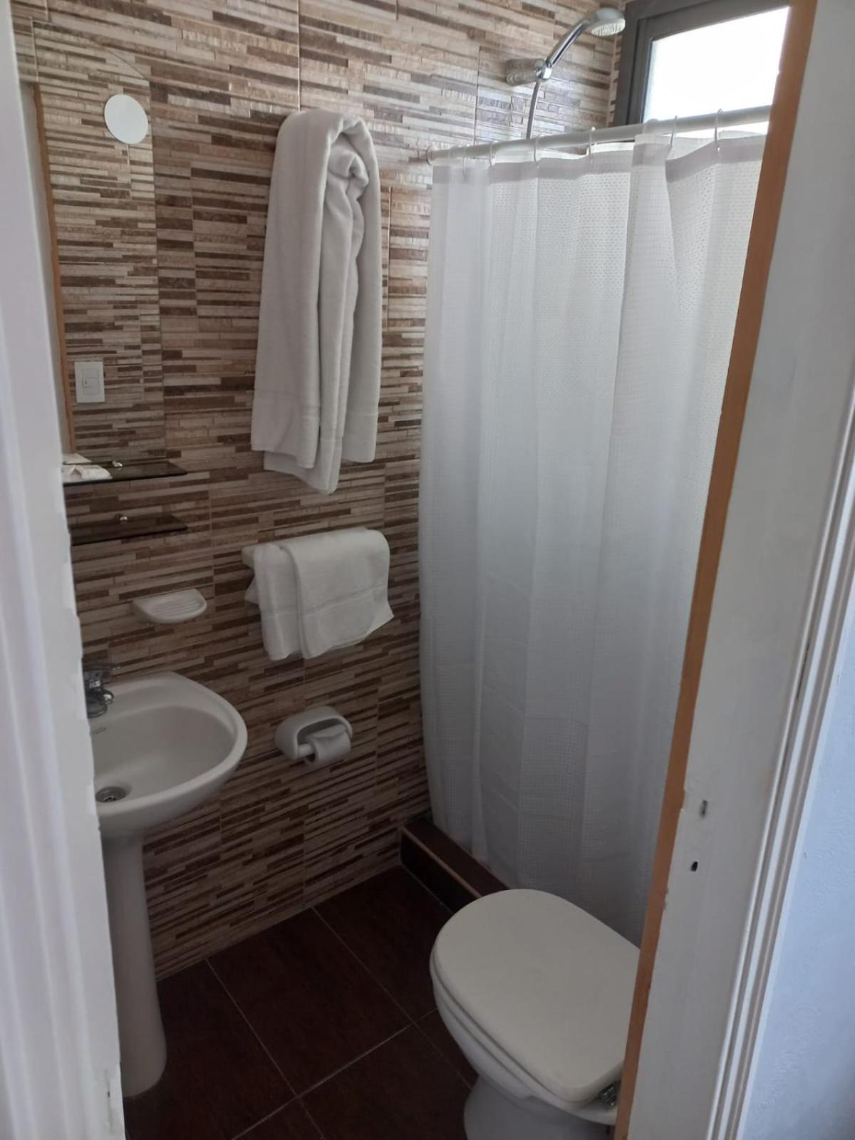Double or Twin Room photo 2