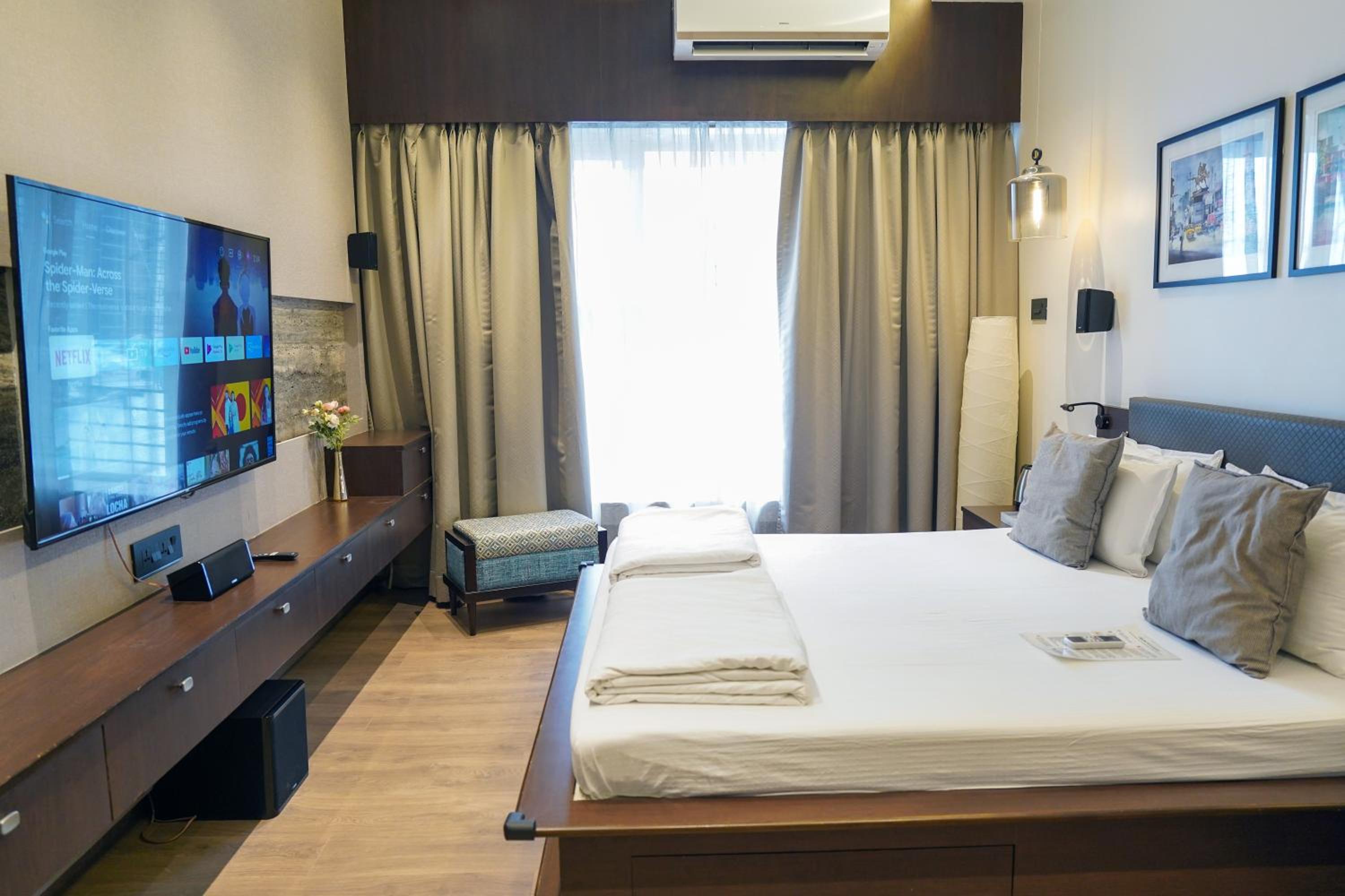 Grand Executive Room photo 3