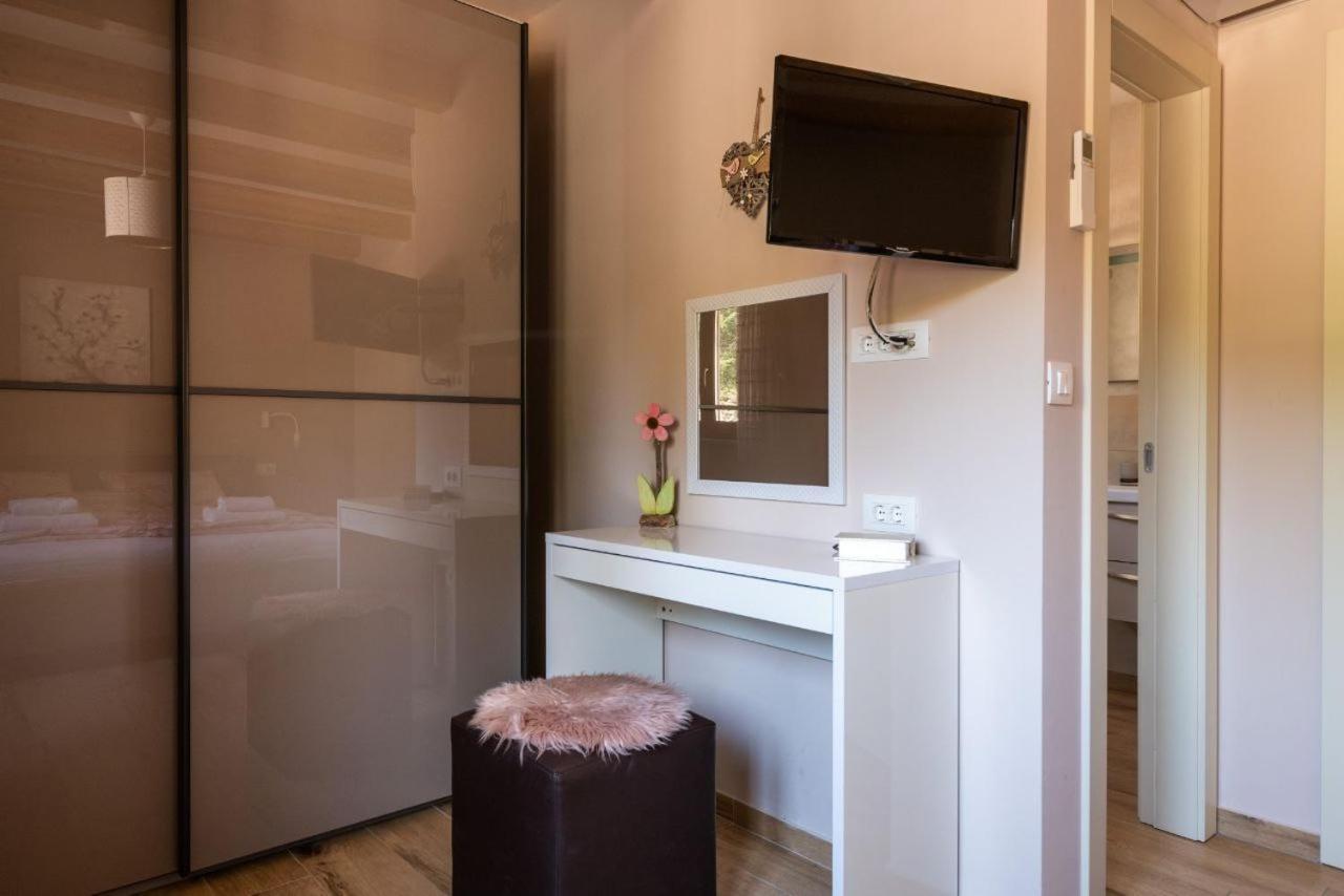 Three-Bedroom Vacation Home  photo 1