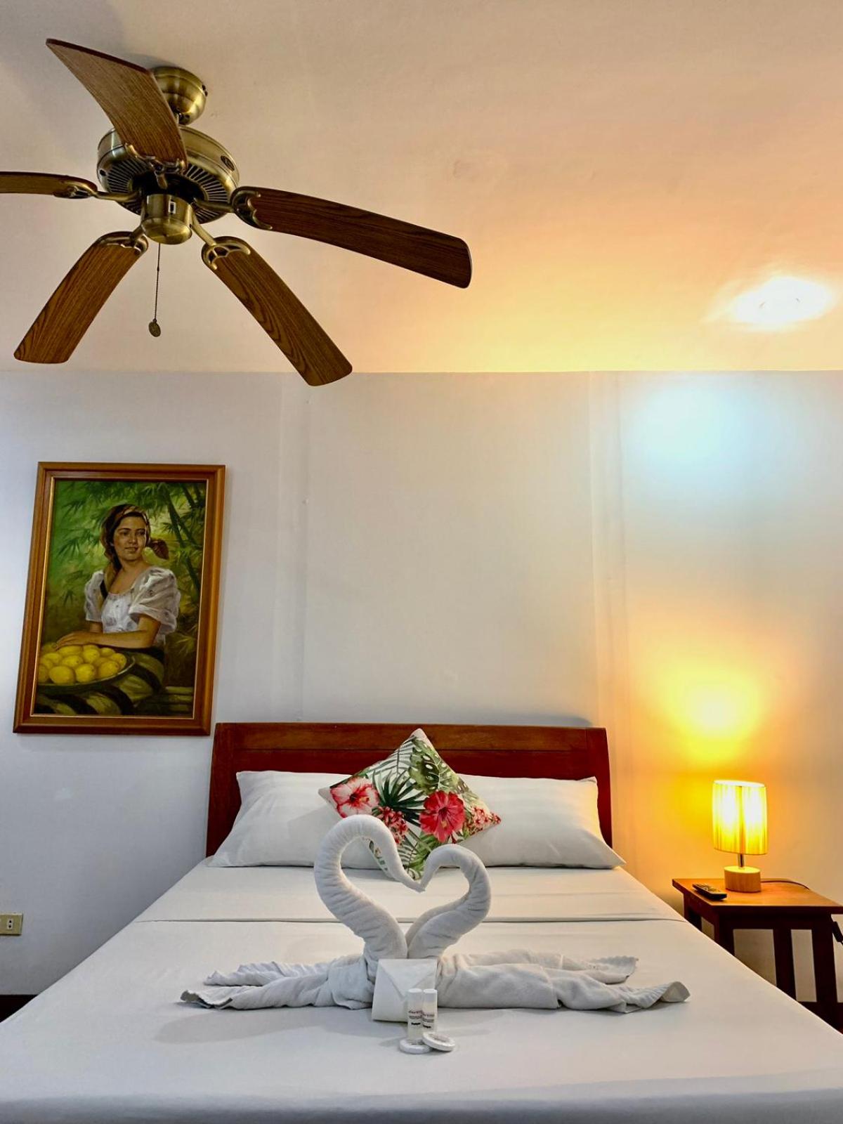 Standard Double Room - Photo 4