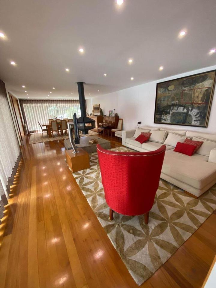 Three-Bedroom Villa photo 1